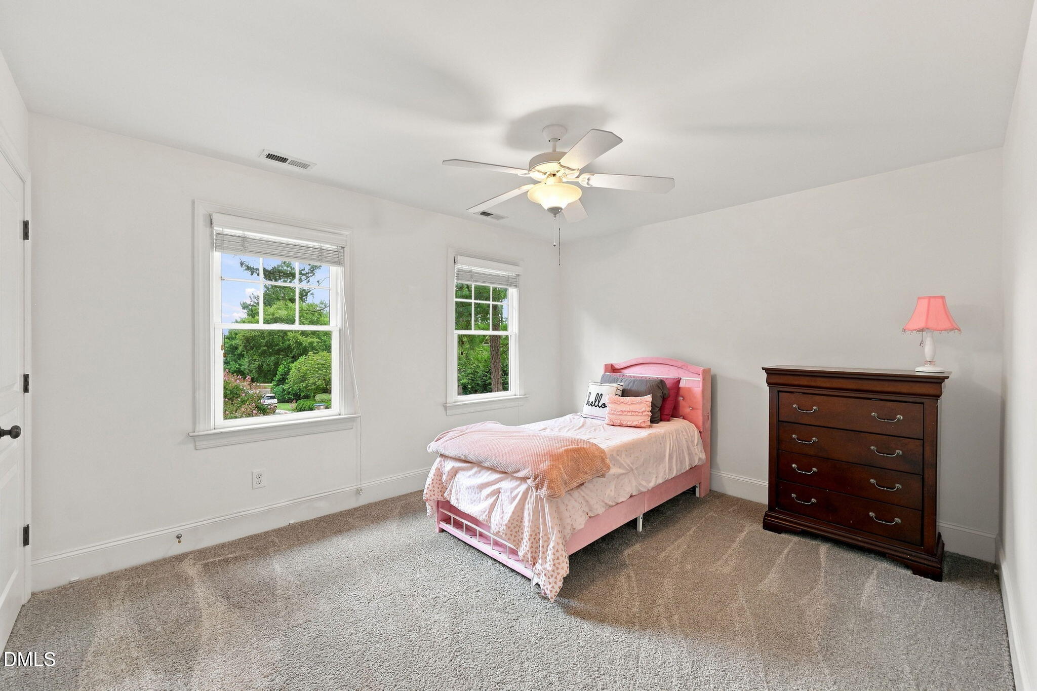 1817 Old College Circle Property Photo 31