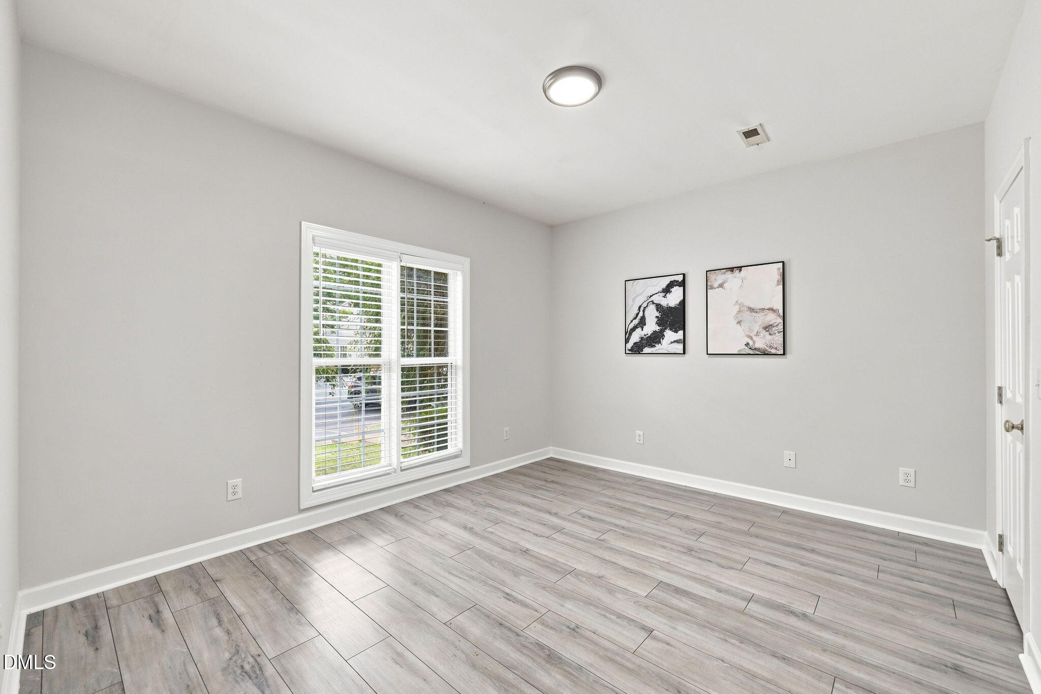 2639 Broad Oaks Place Property Photo 8