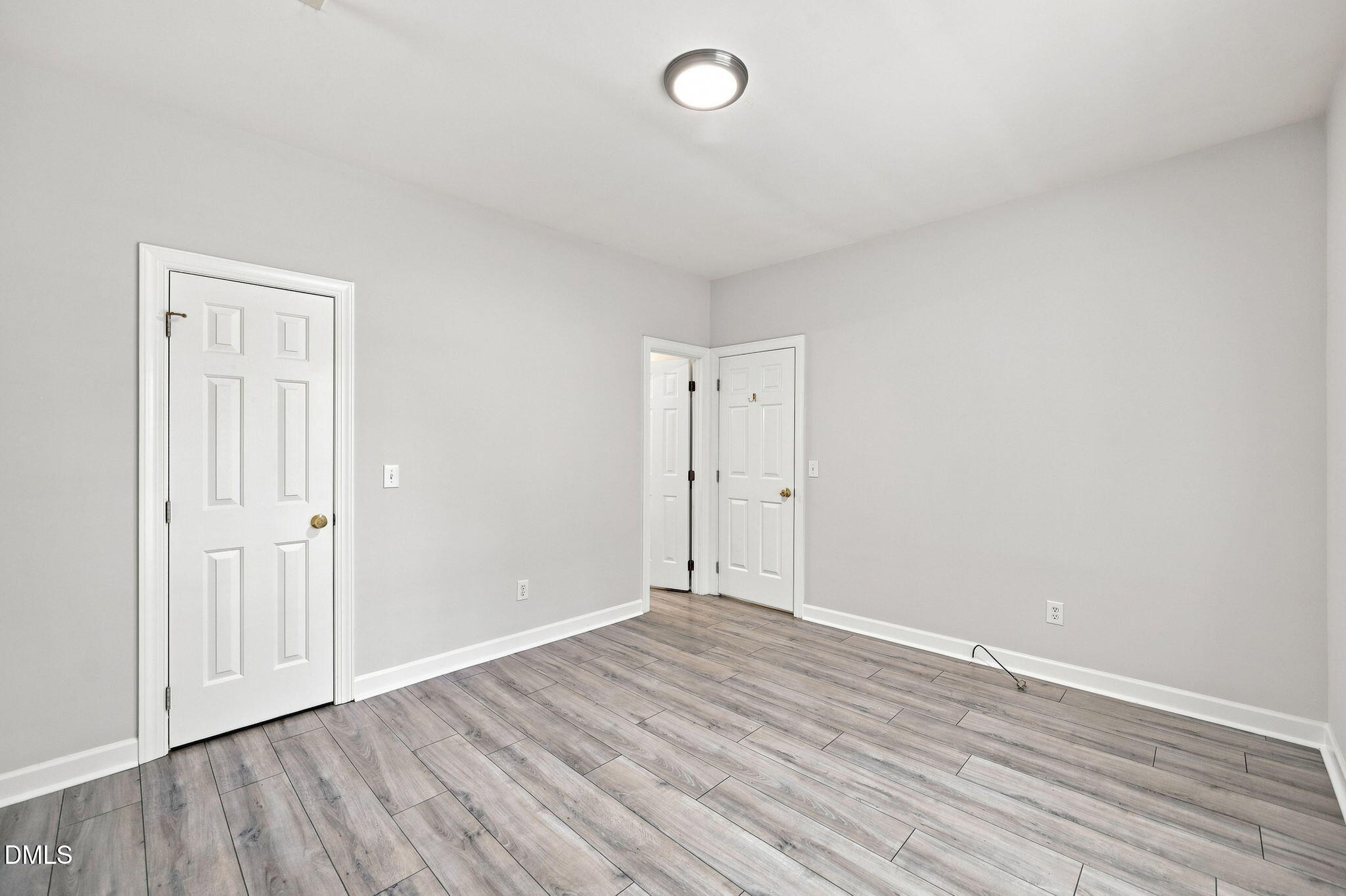 2639 Broad Oaks Place Property Photo 9