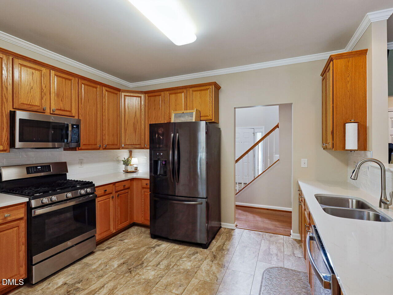 3220 Orchestra Court Property Photo 5