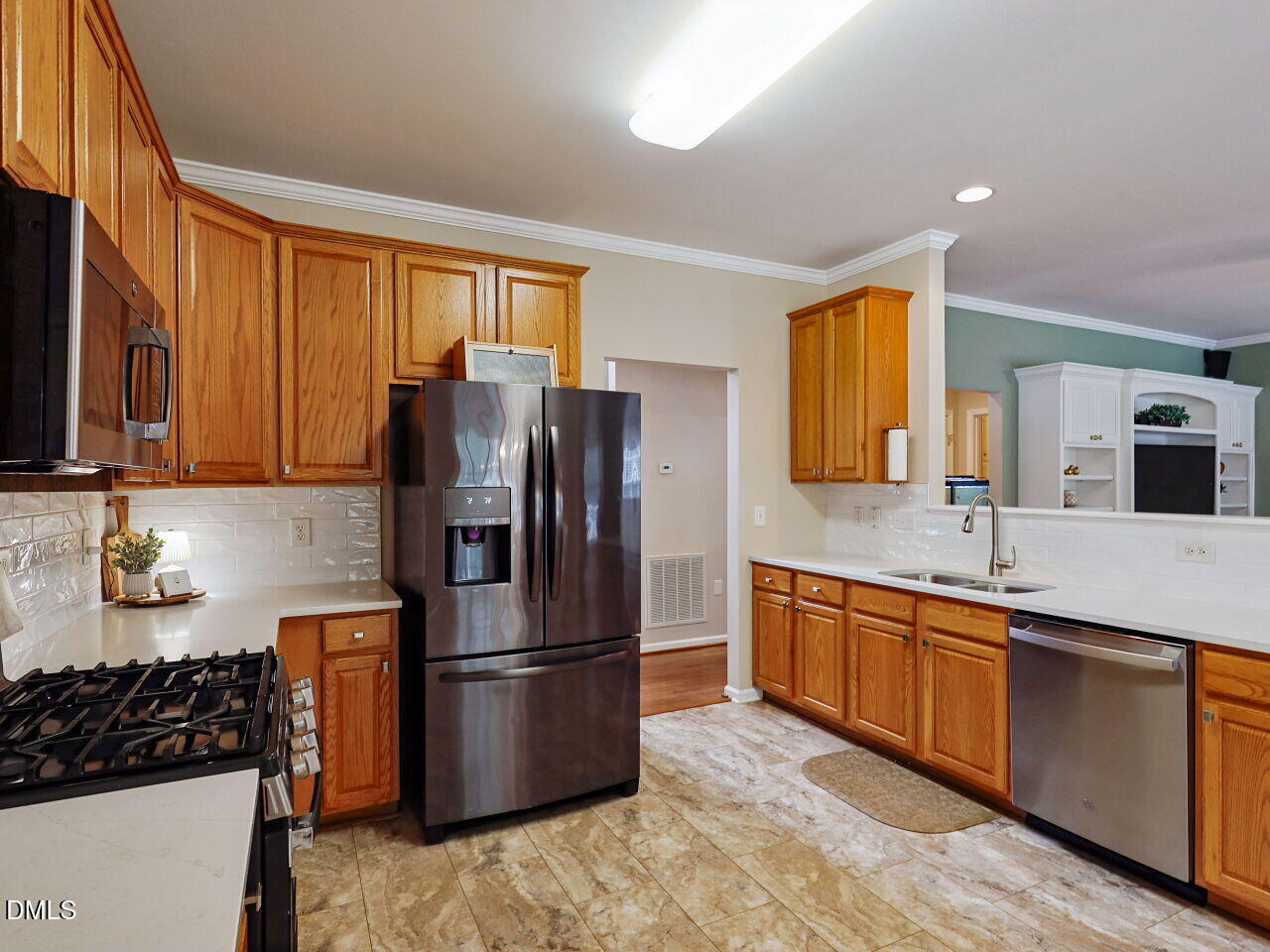 3220 Orchestra Court Property Photo 6