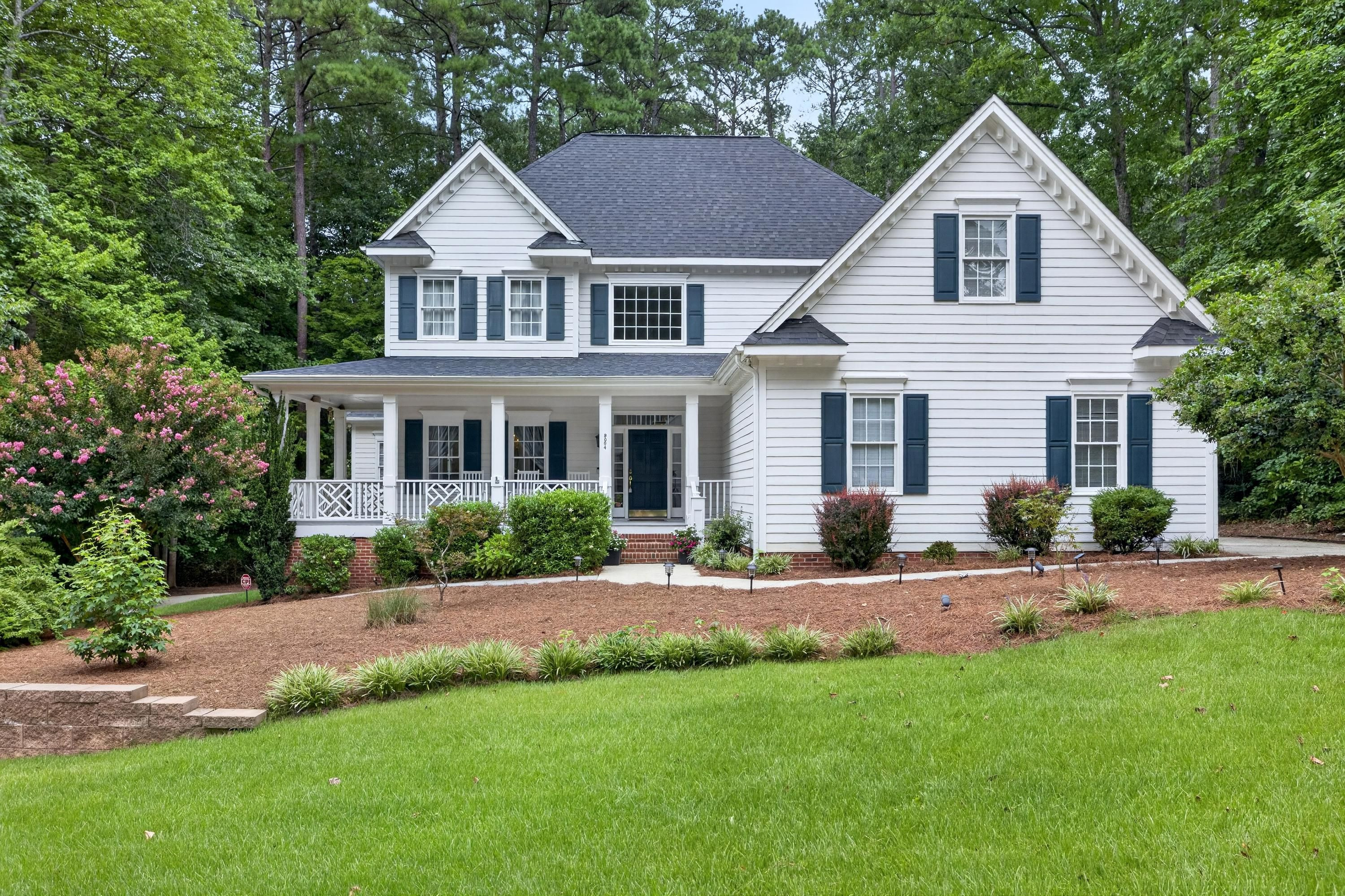 9004 Hometown Drive Property Photo 3