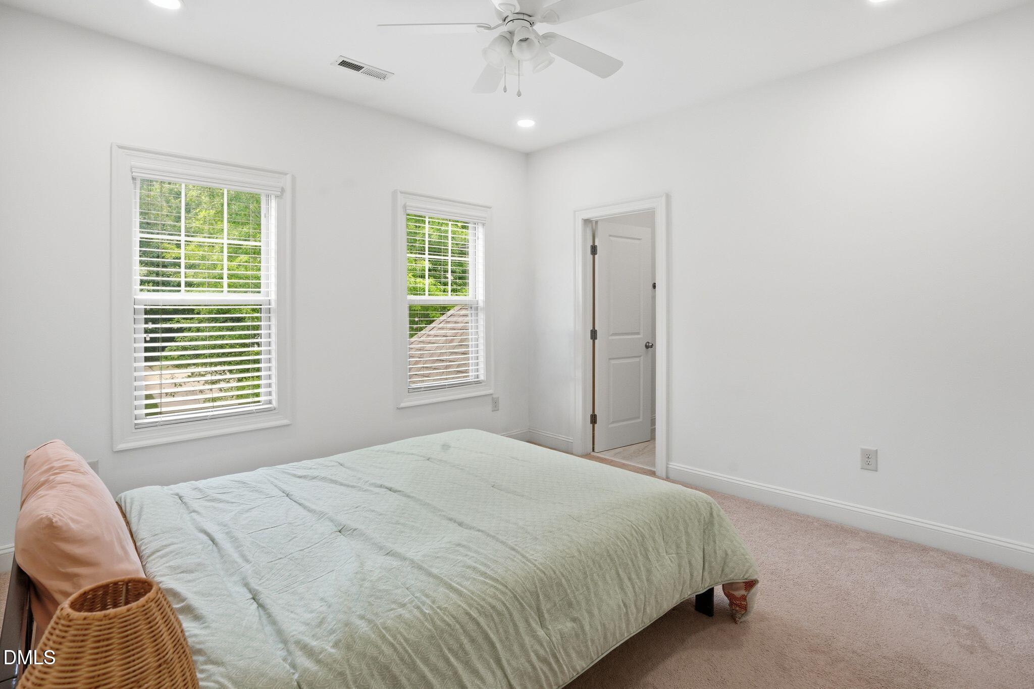 137 Aspenridge Drive Property Photo 23