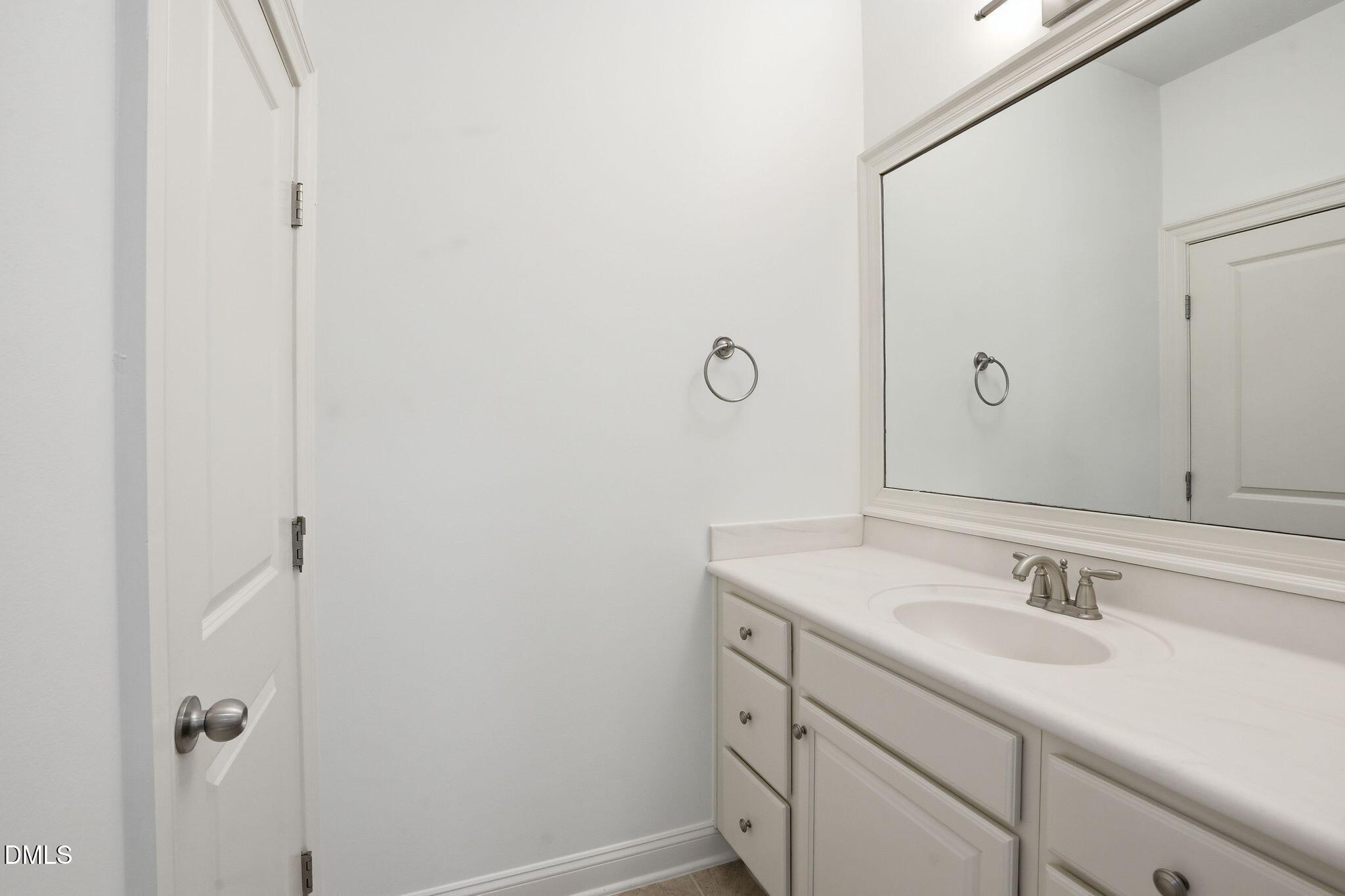 137 Aspenridge Drive Property Photo 27