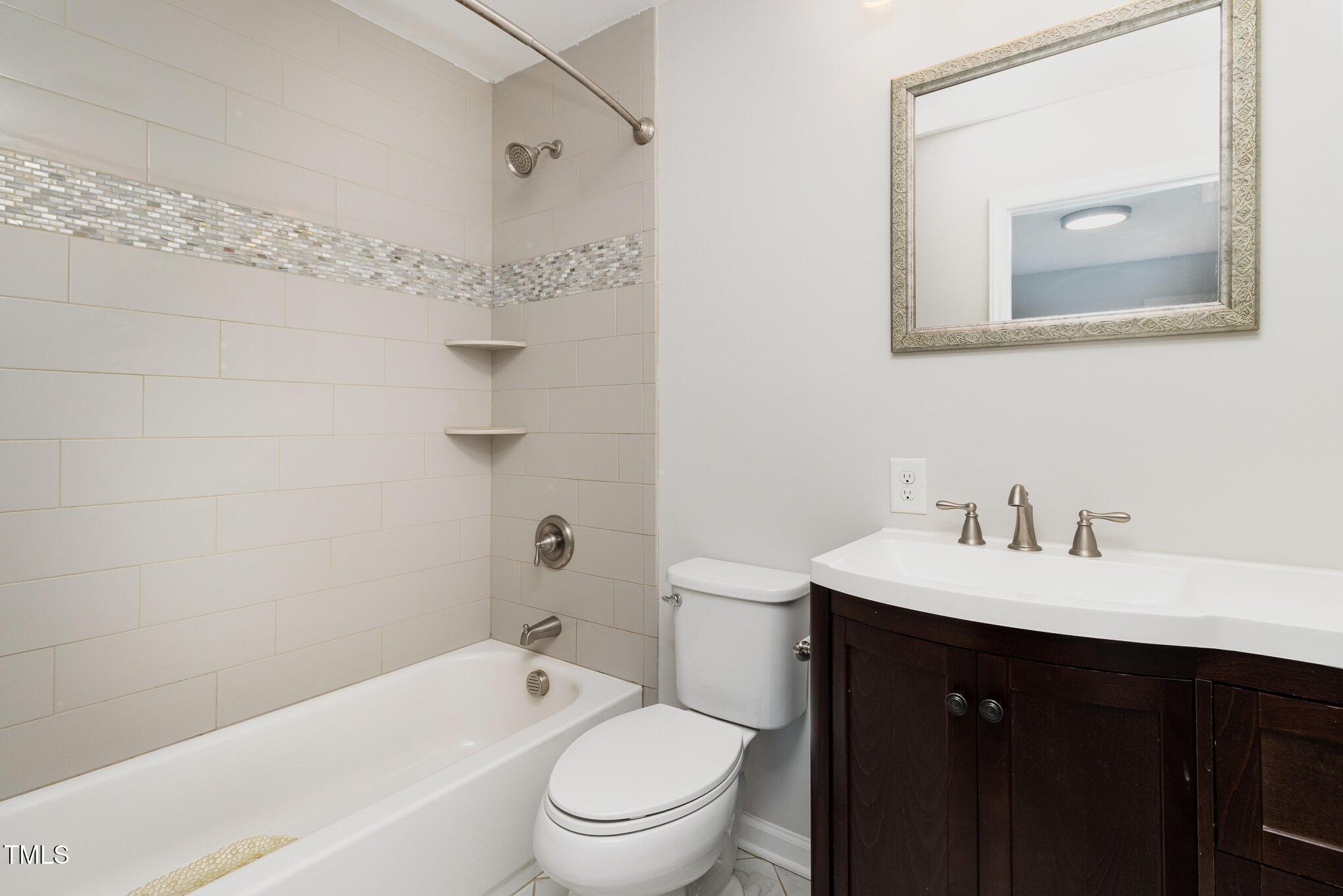823 Cotton Place Property Photo 20