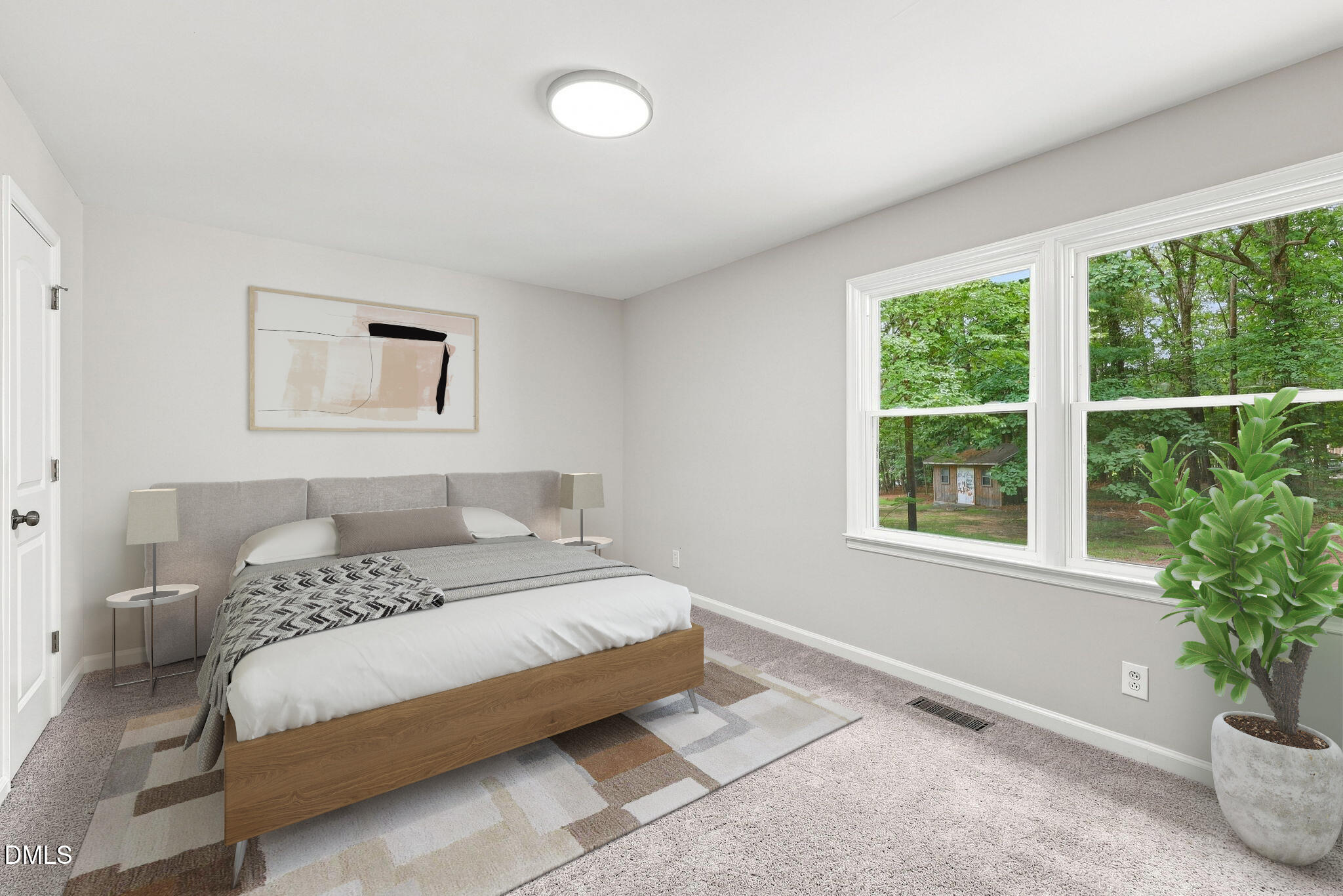 807 Yosemite Circle Property Photo 7
