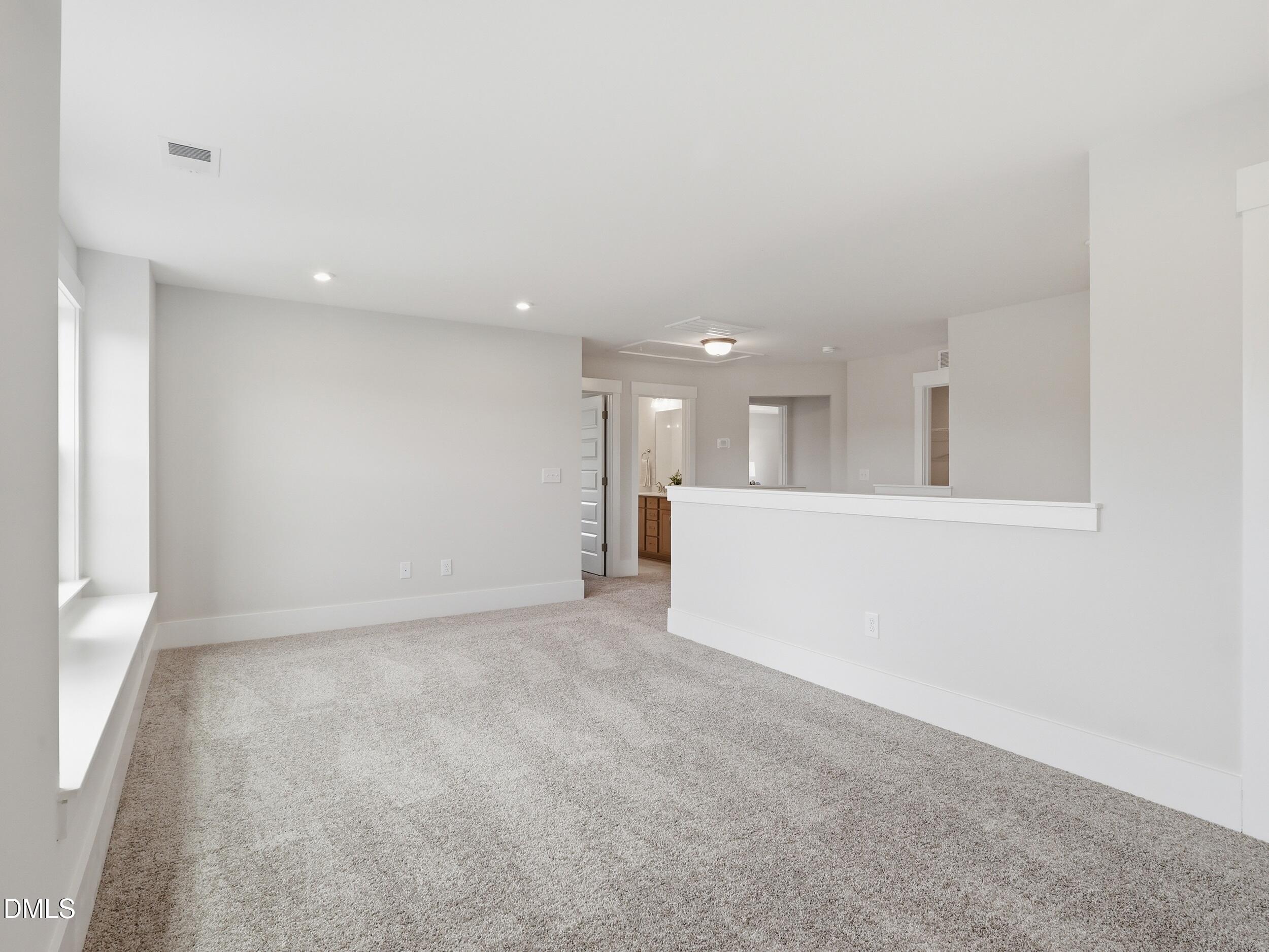325 Oak Meadow Lane Property Photo 18