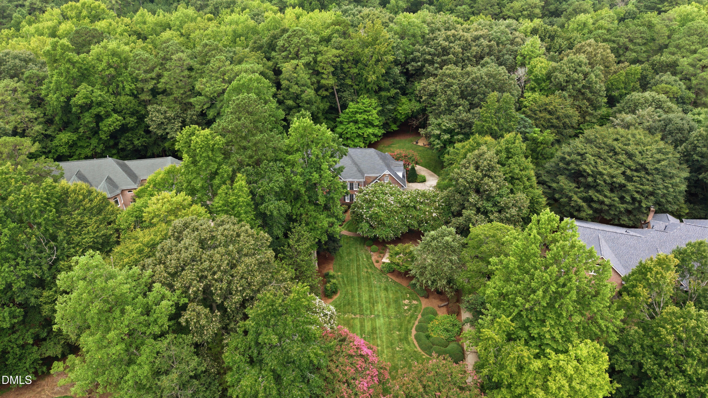 421 Swans Mill Crossing Property Photo 65