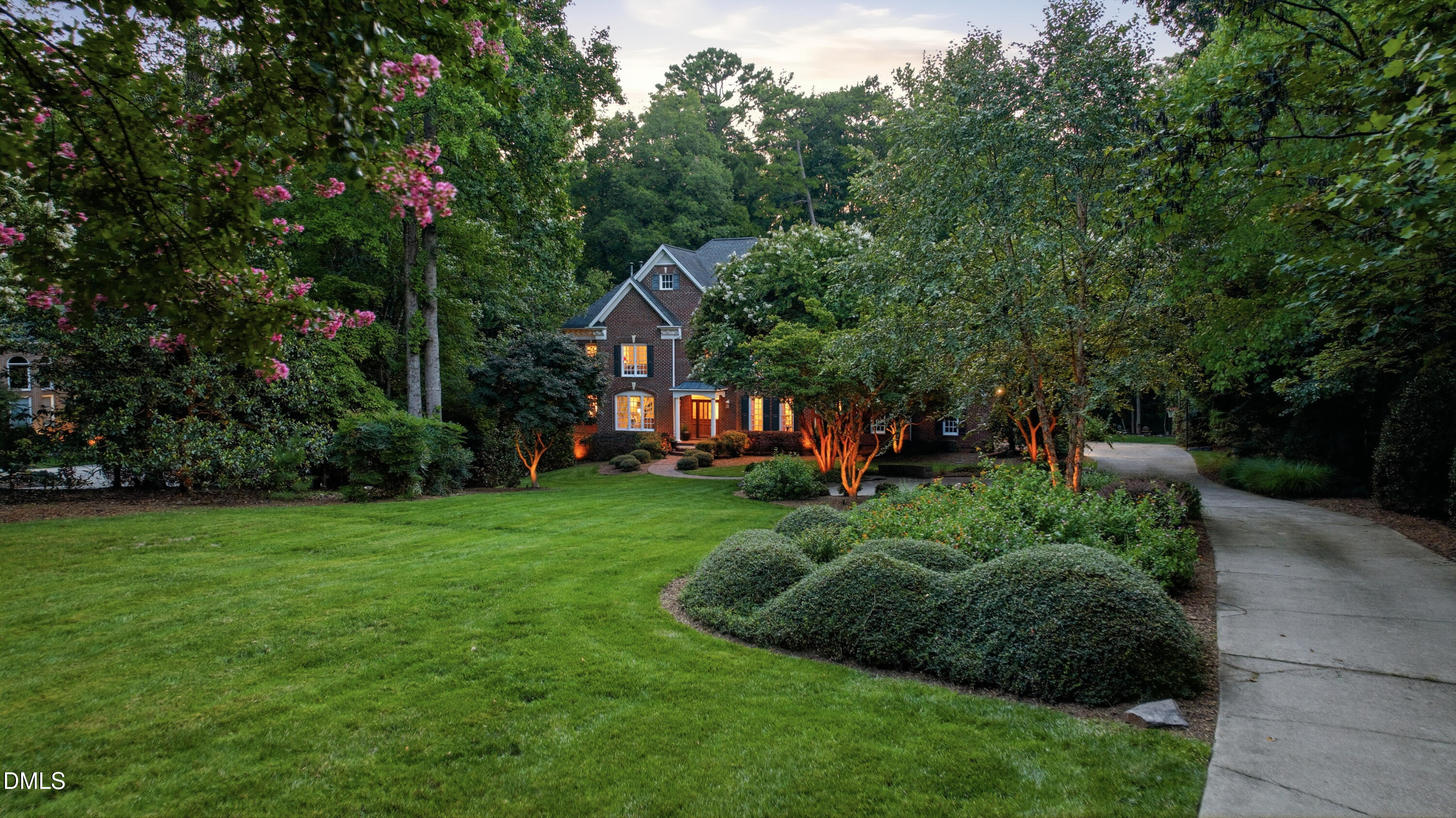 421 Swans Mill Crossing Property Photo 67