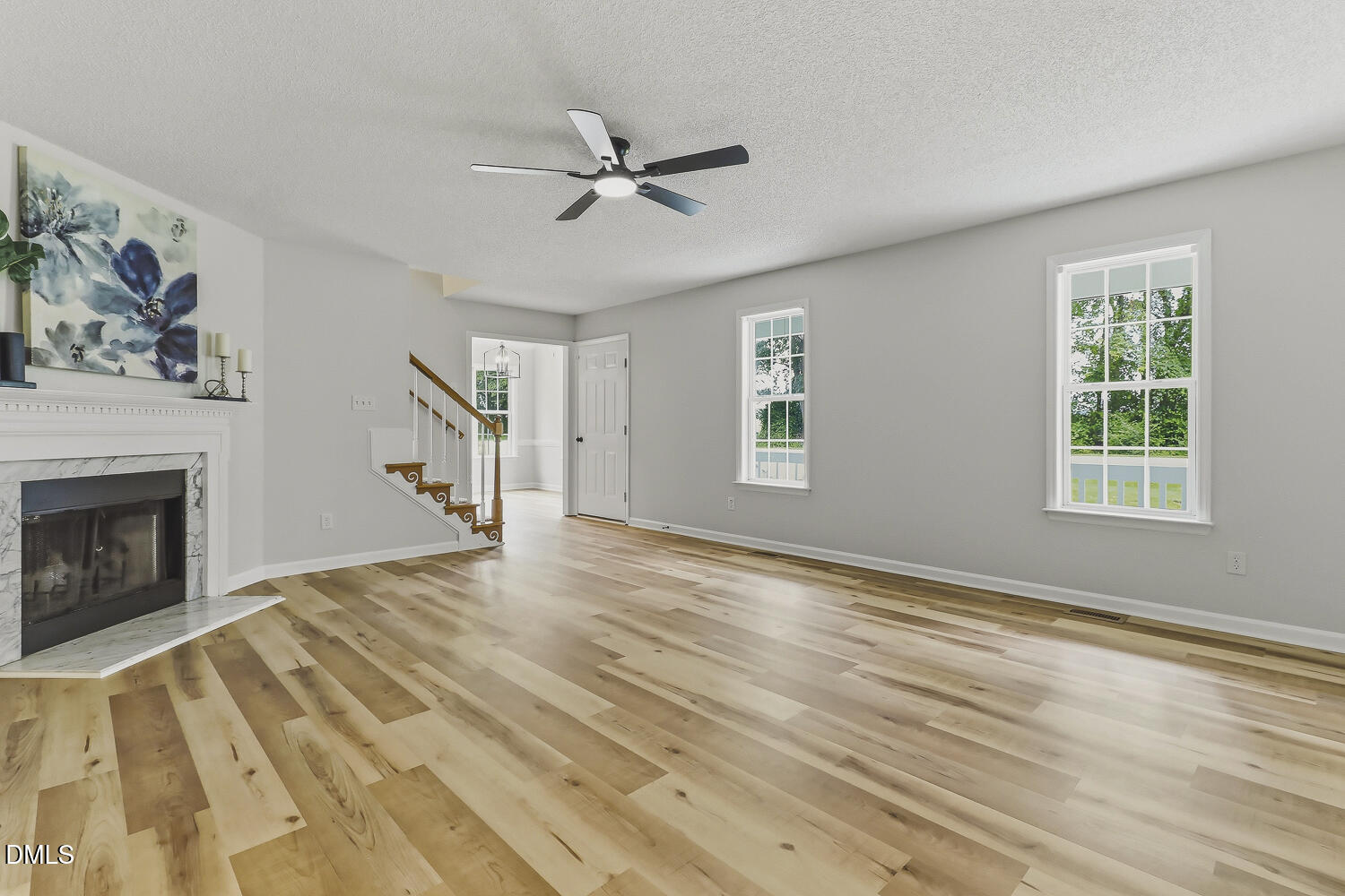1025 Ashton Hollow Drive Property Photo 3
