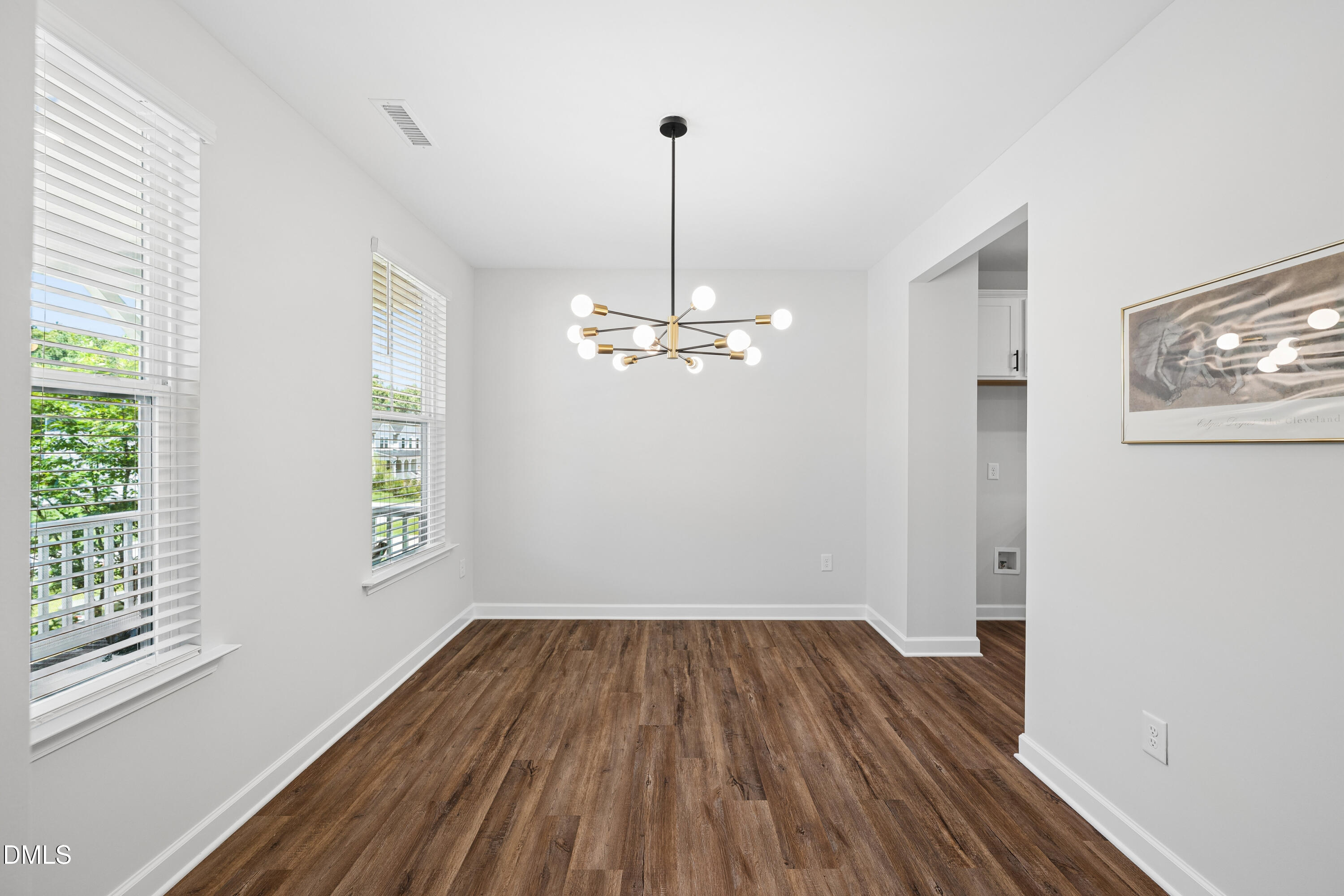 40 Echo Canyon Drive Property Photo 11