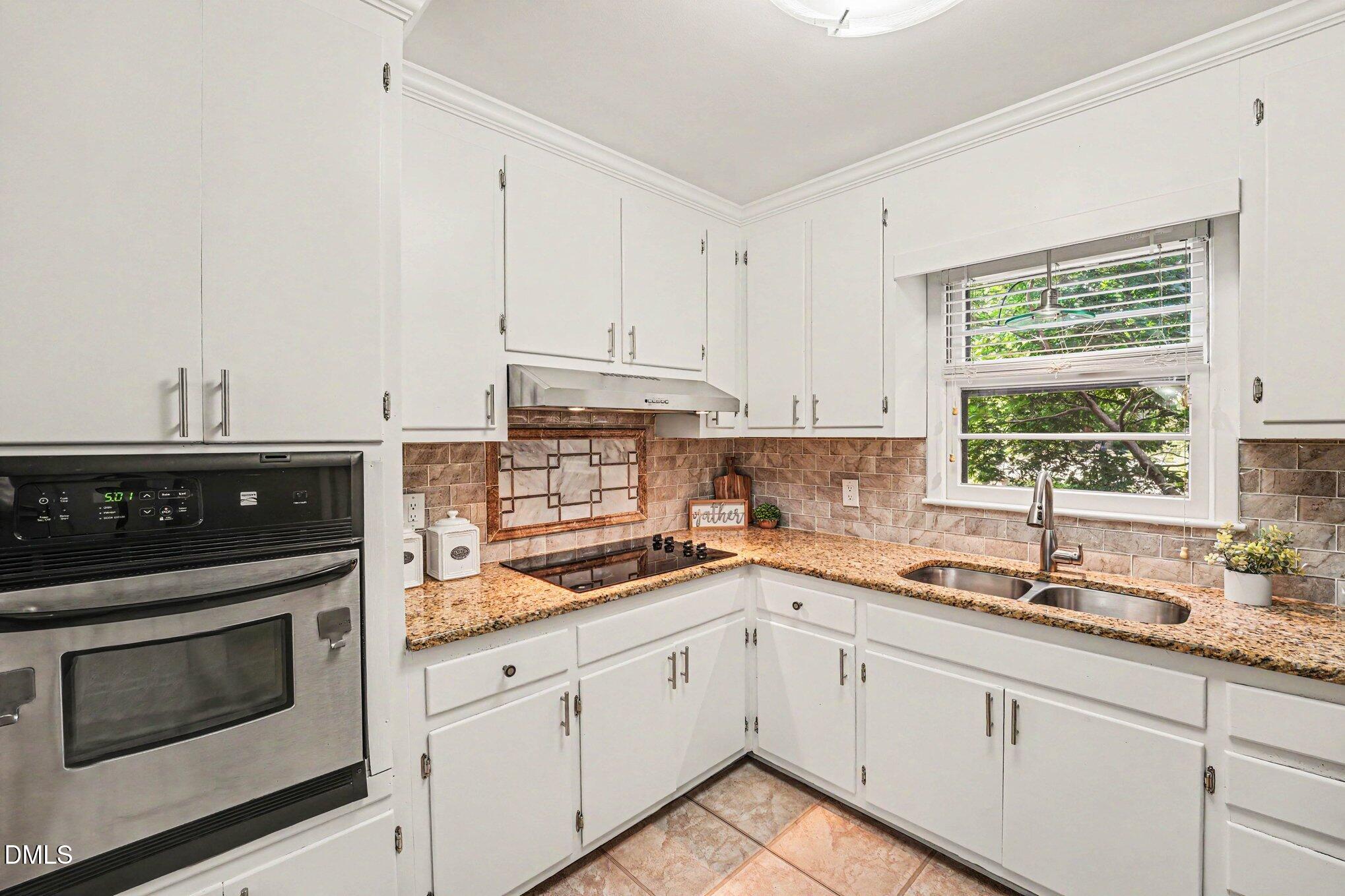 3236 Ward Road Property Photo 10