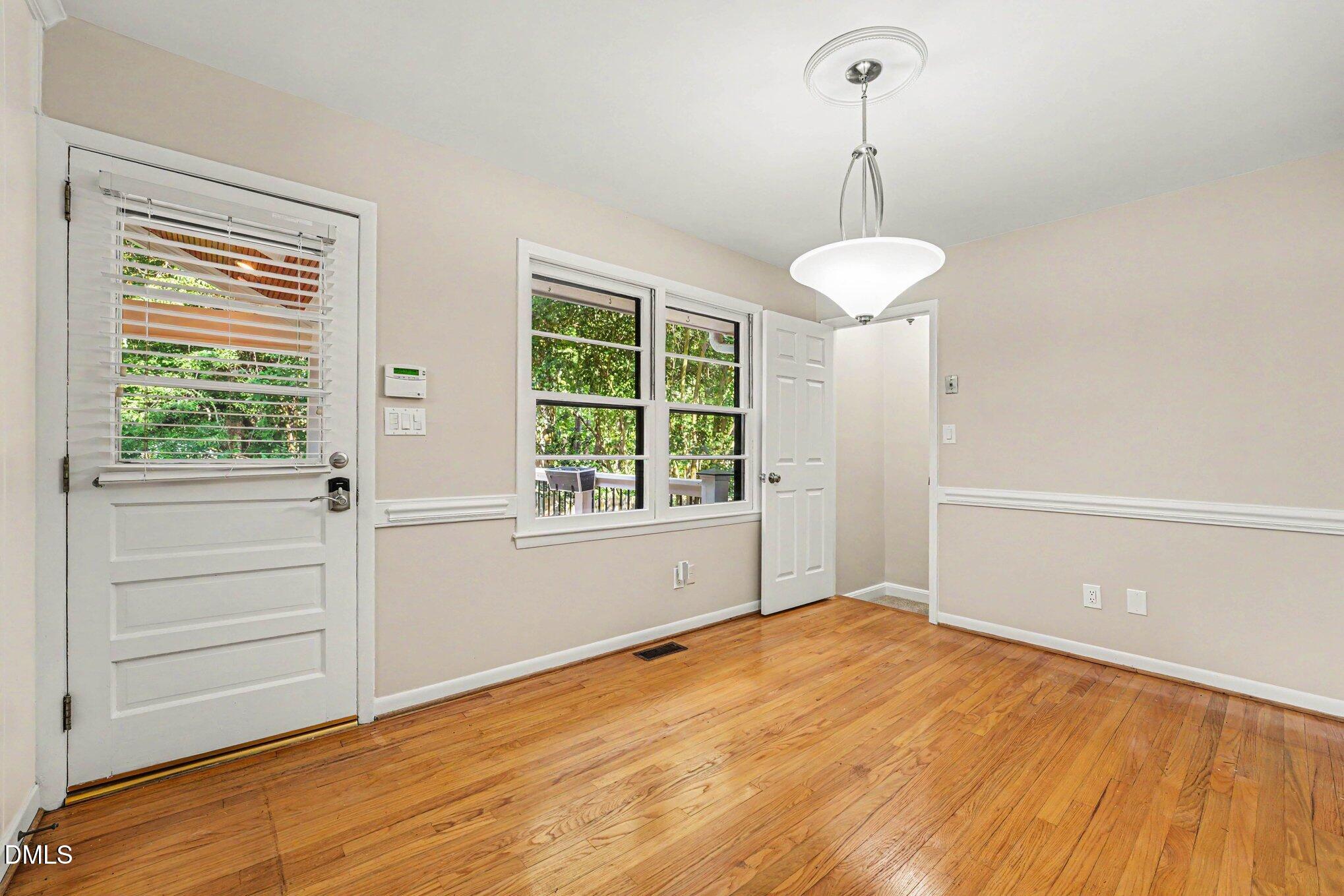 3236 Ward Road Property Photo 11