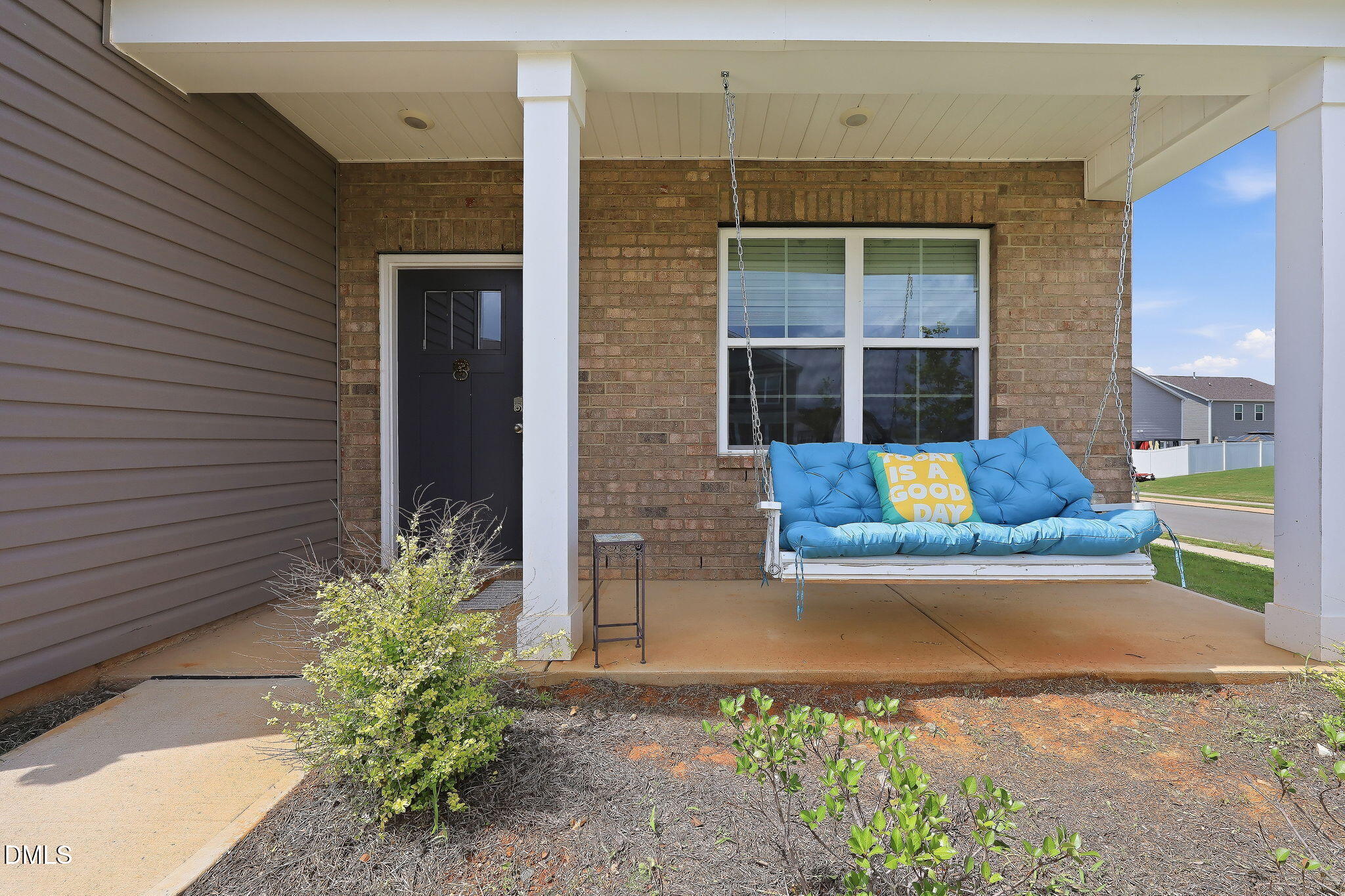1336 Lansdowne Drive Property Photo 4