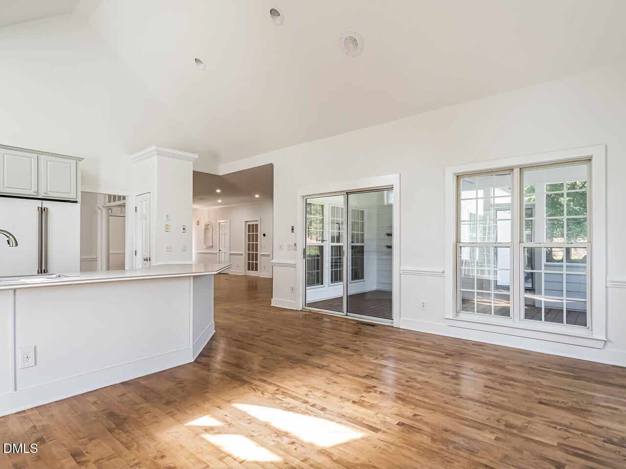 5533 Rolling Field Drive Property Photo 20