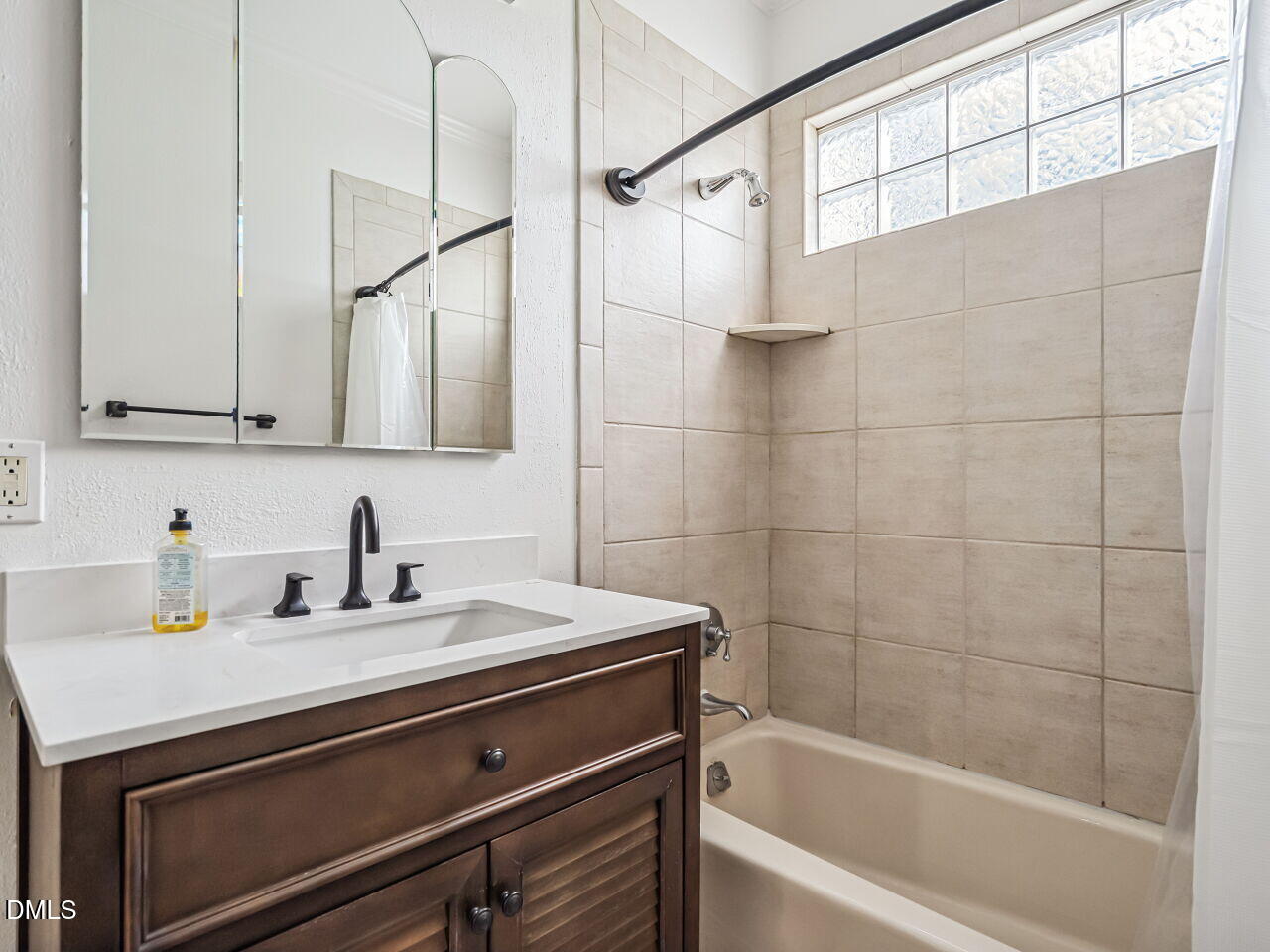 5533 Rolling Field Drive Property Photo 27