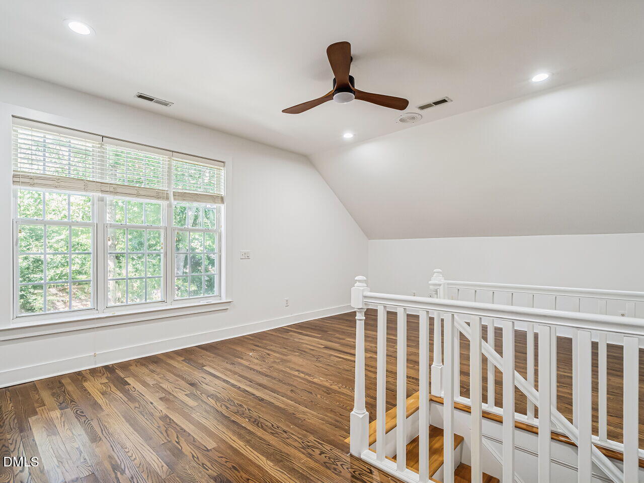 5533 Rolling Field Drive Property Photo 31