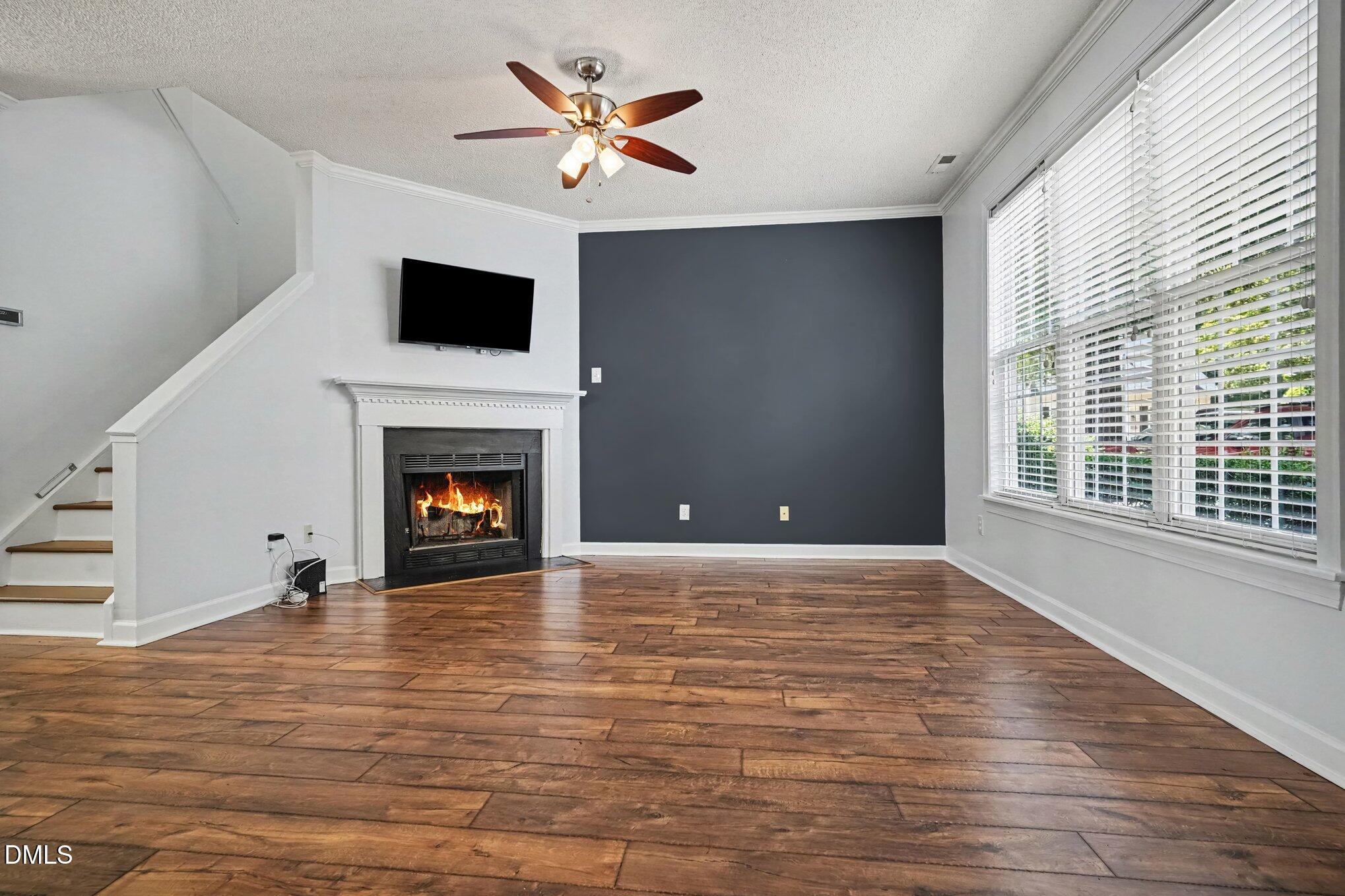 809 Rothshire Court Property Photo 3