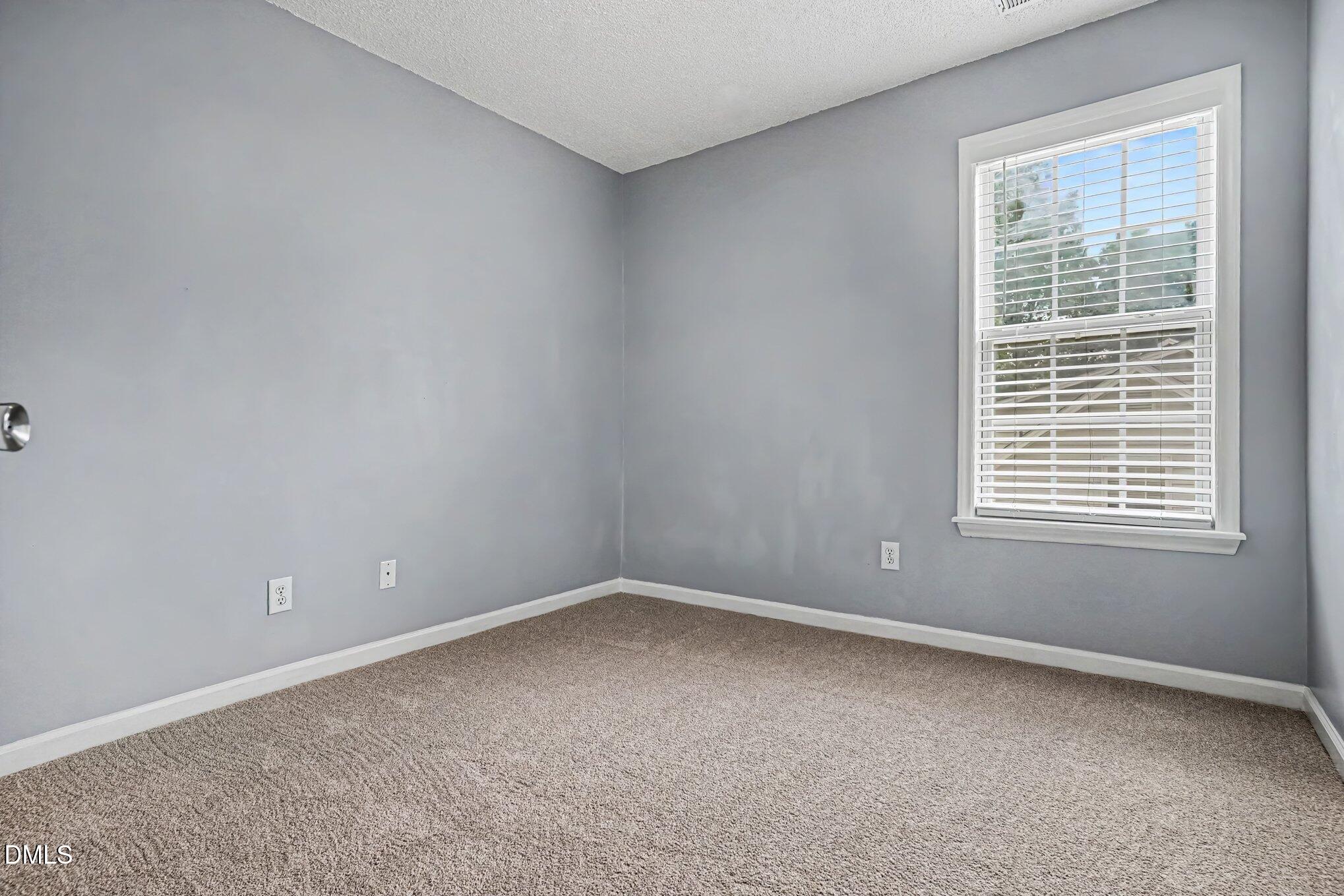 809 Rothshire Court Property Photo 14