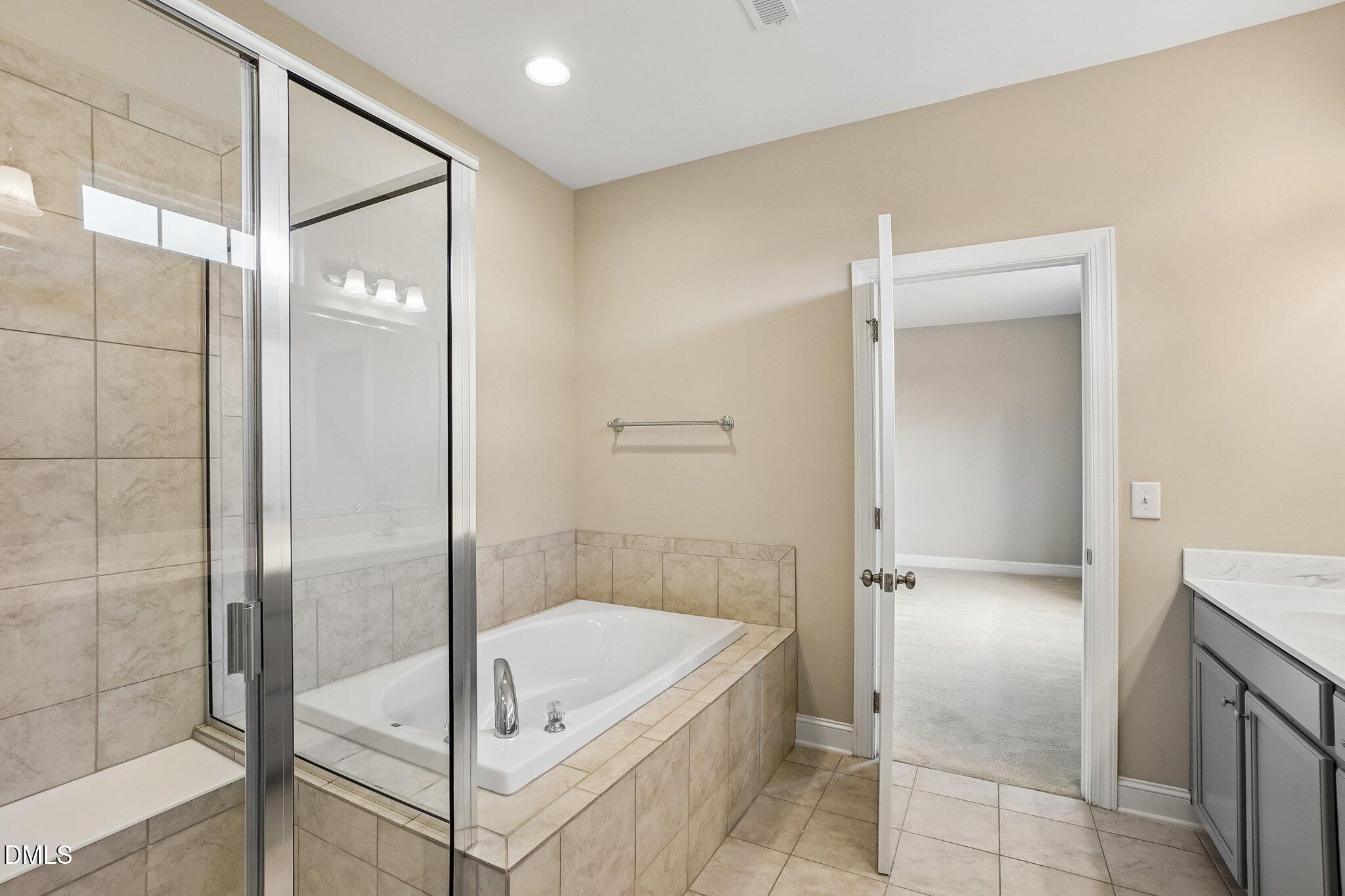 5041 Aspen Meadow Street Property Photo 23