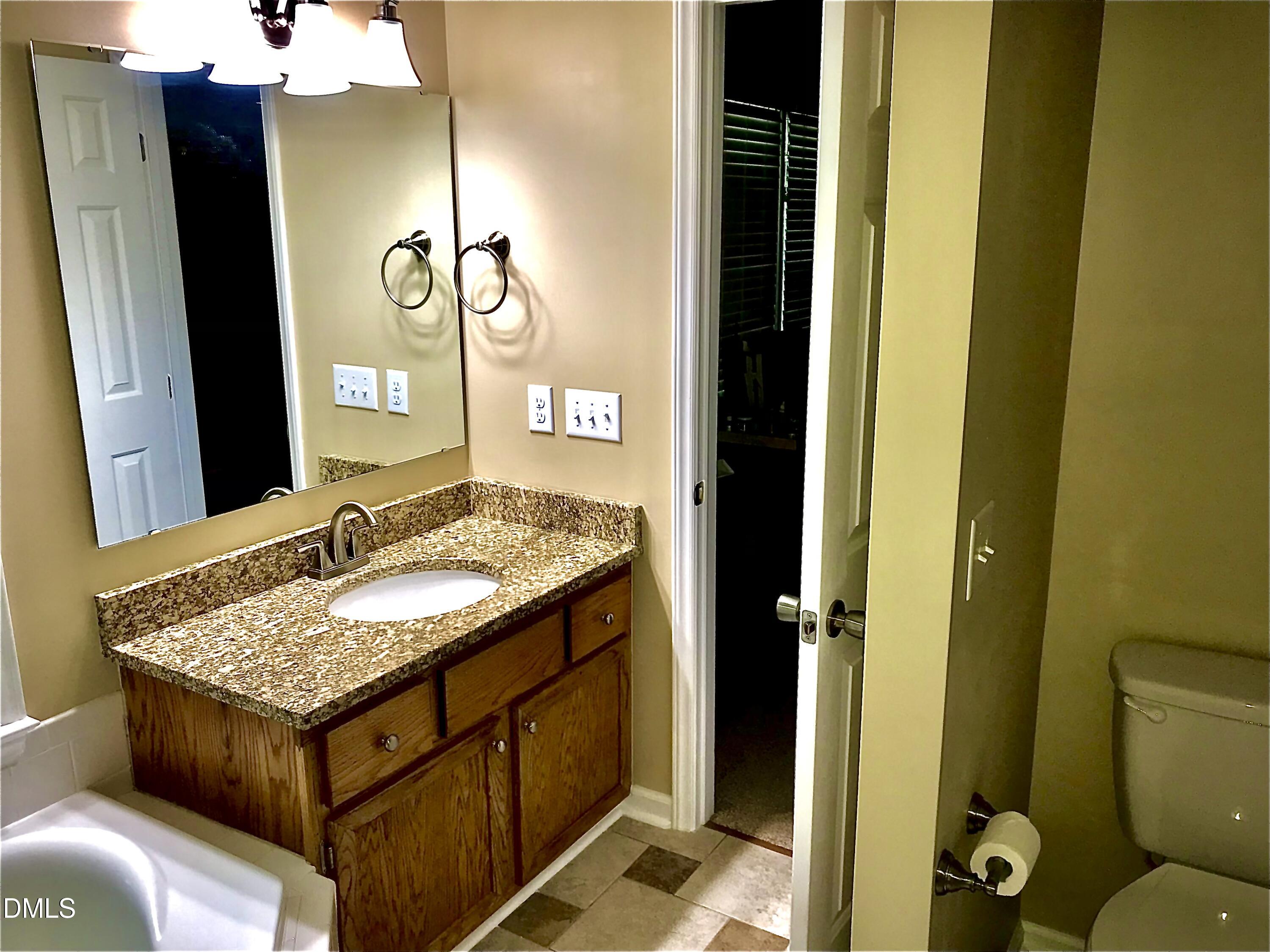 225 Tamworth Drive Property Photo 31