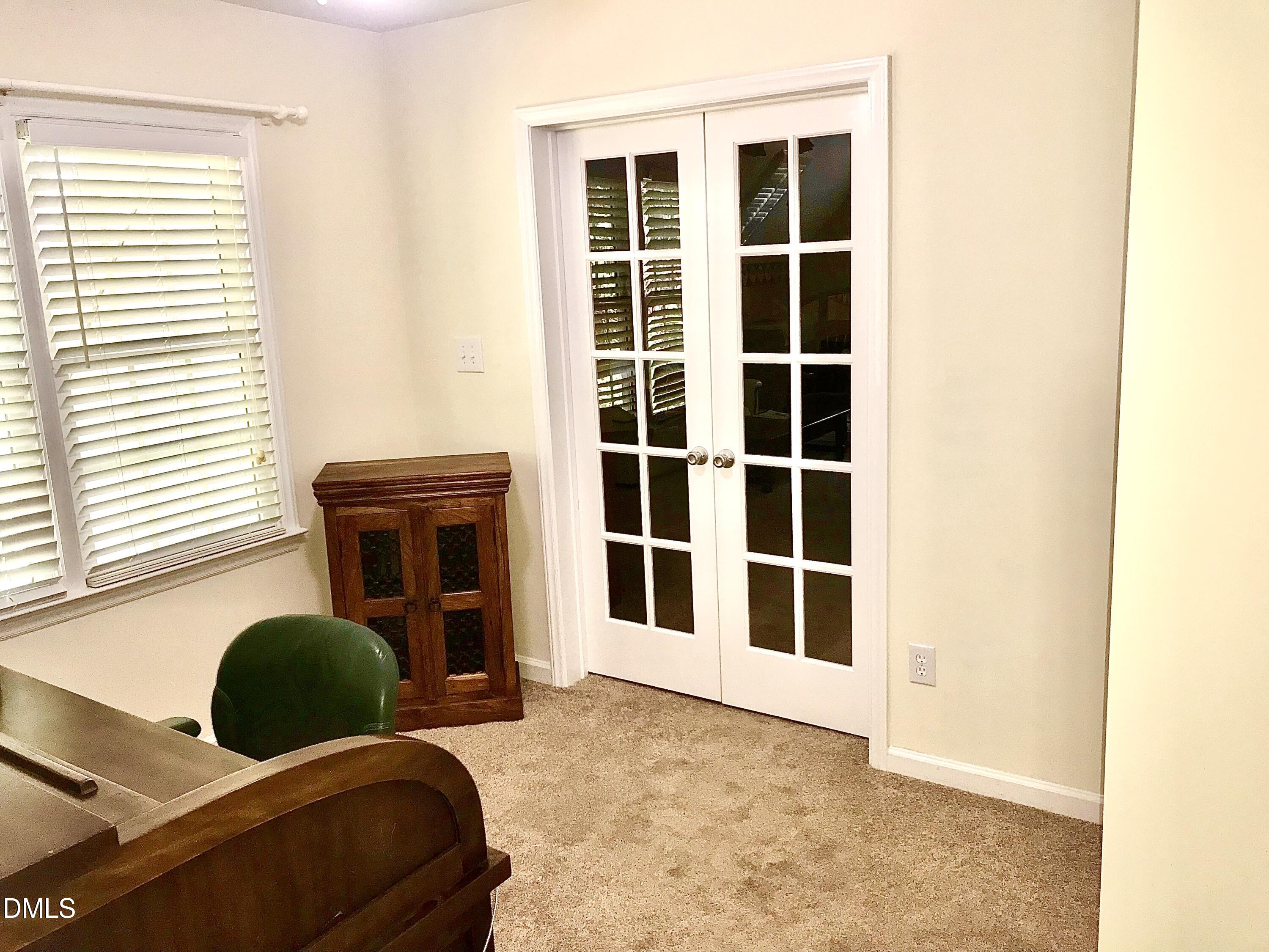 225 Tamworth Drive Property Photo 34