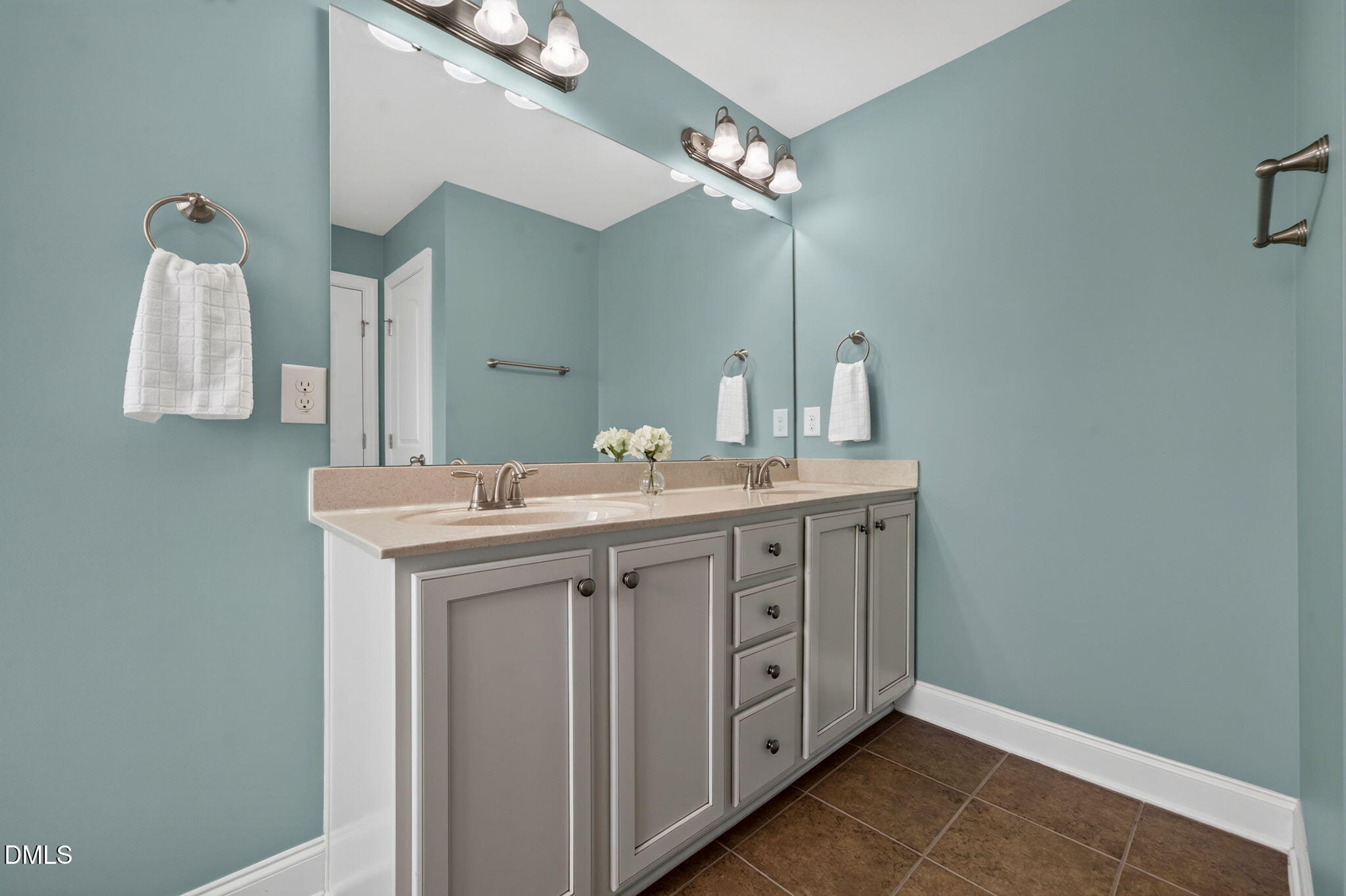 7604 Birchmoor Way Property Photo 22
