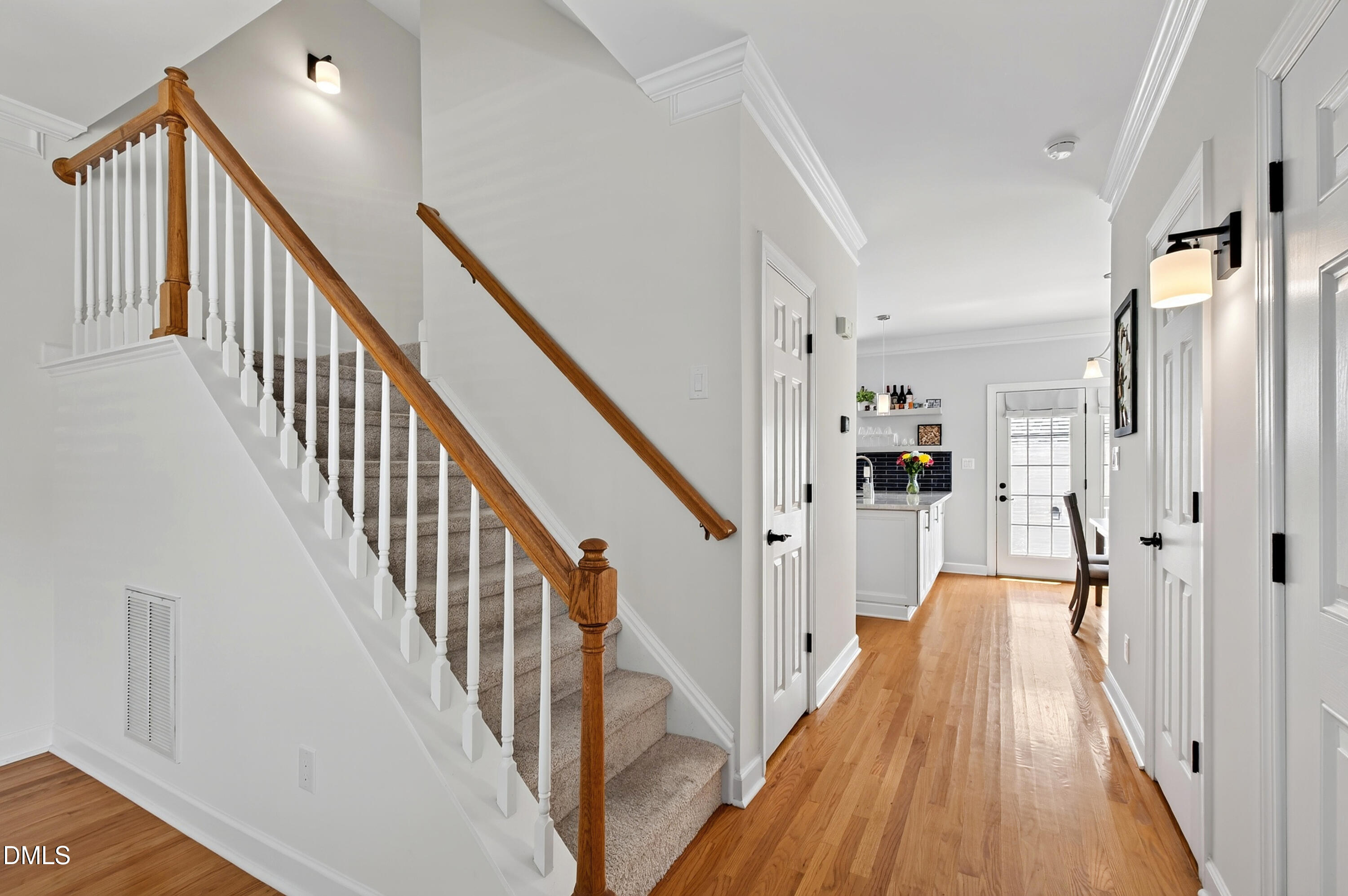 300 Madison Grove Place Property Photo 6