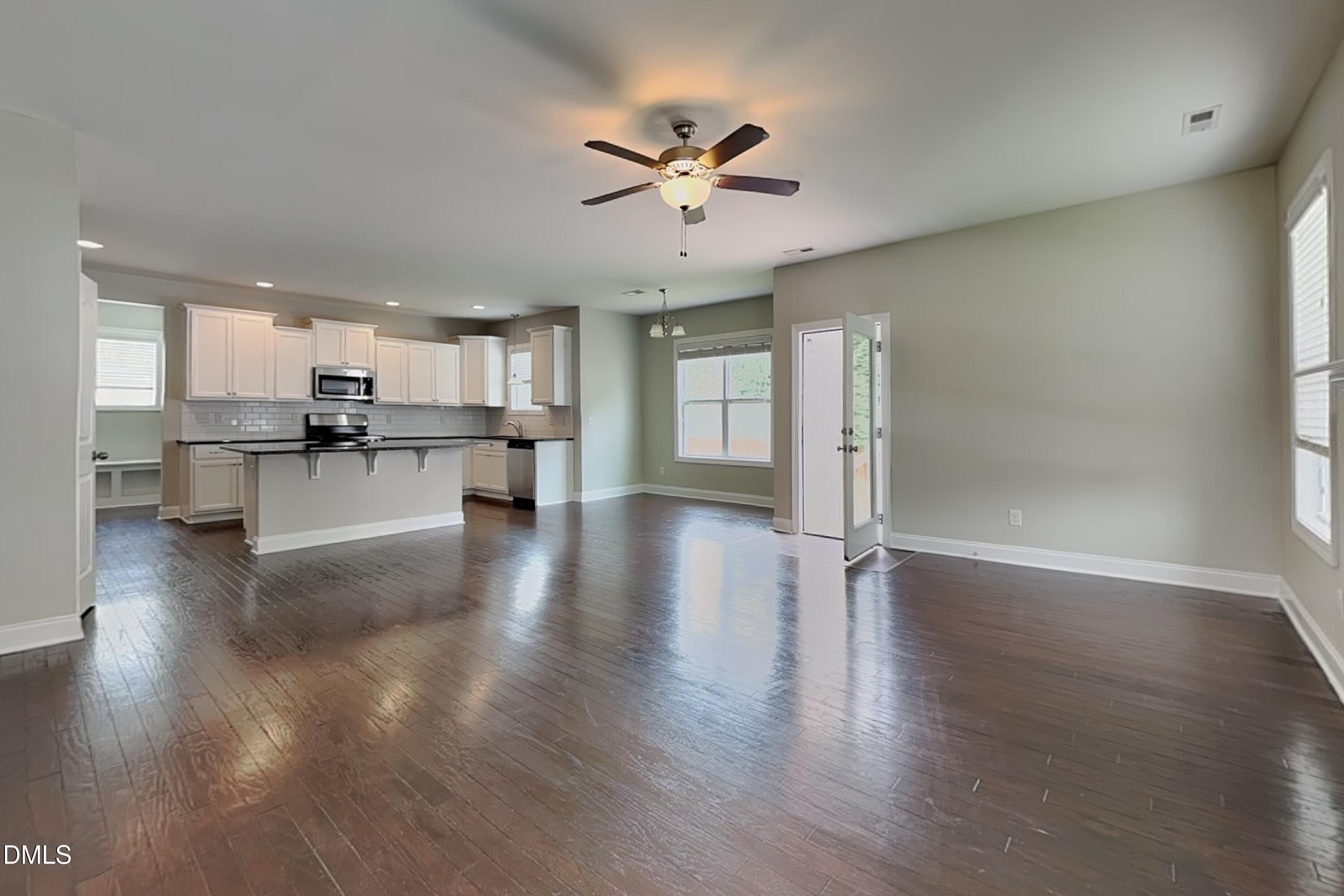 51 Tall Oak Court Property Photo 5