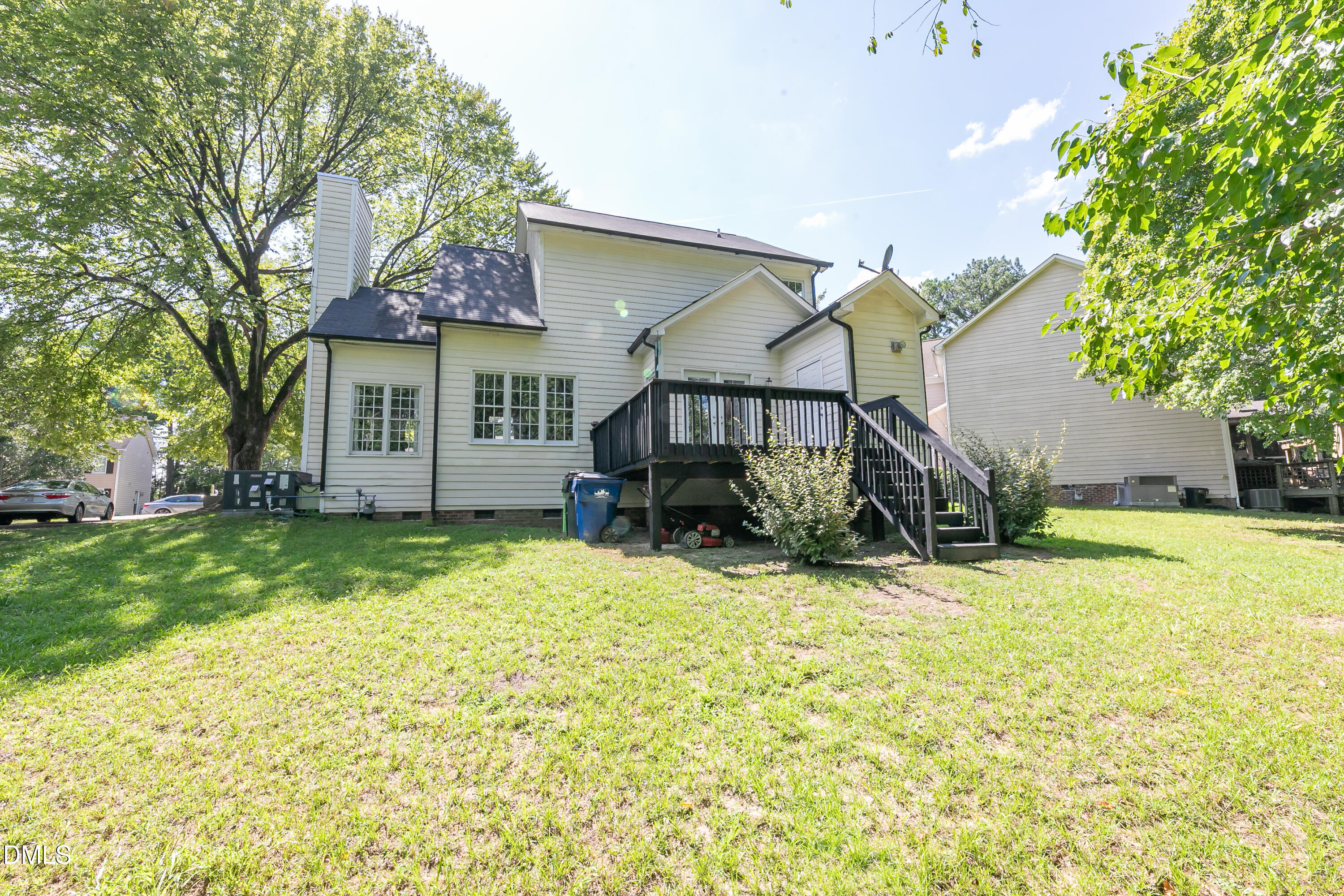 816 White Daisies Court Property Photo 40