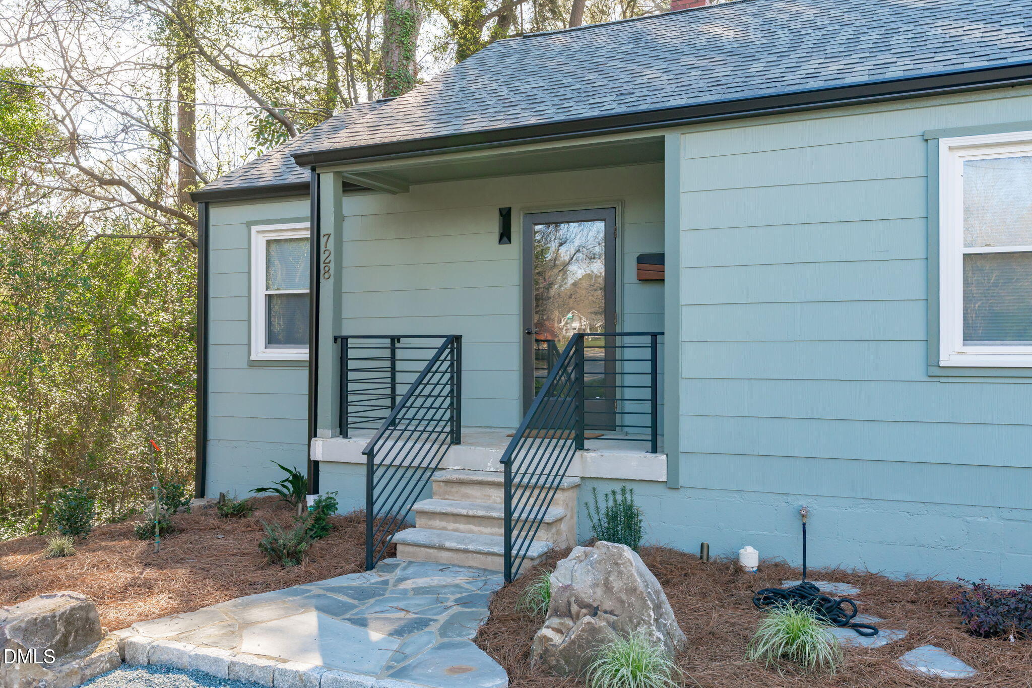 728 Brighton Road Property Photo 4
