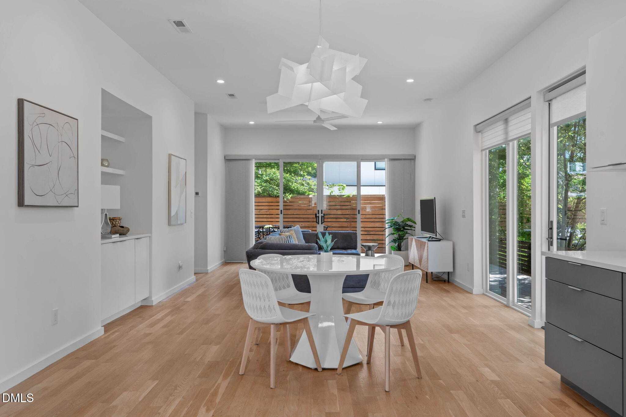 808 Glendale Avenue Property Photo 10