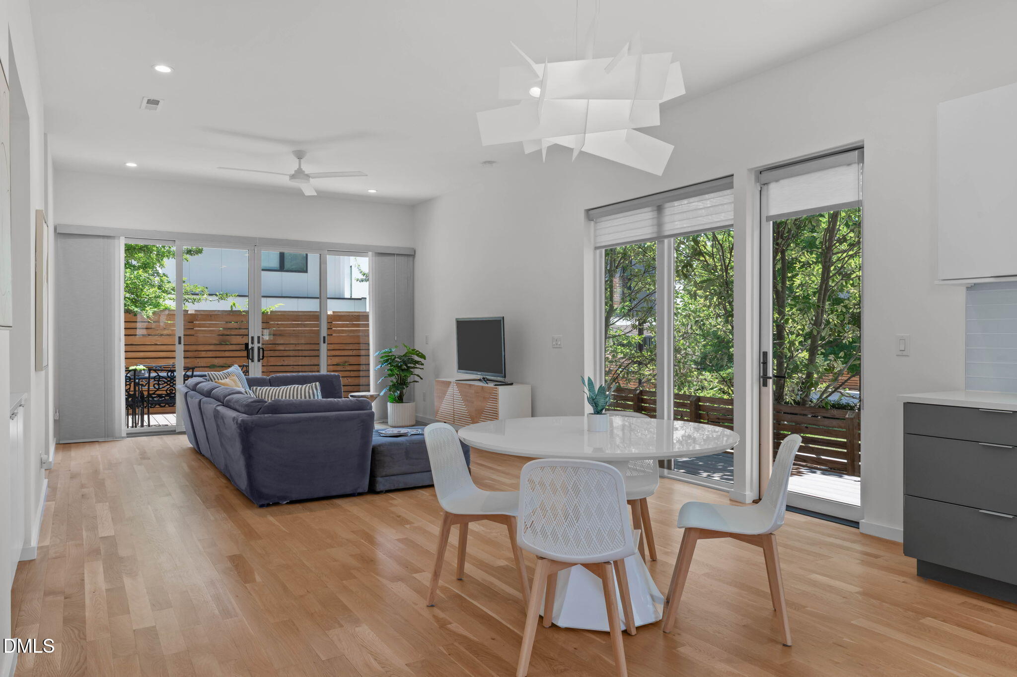 808 Glendale Avenue Property Photo 11