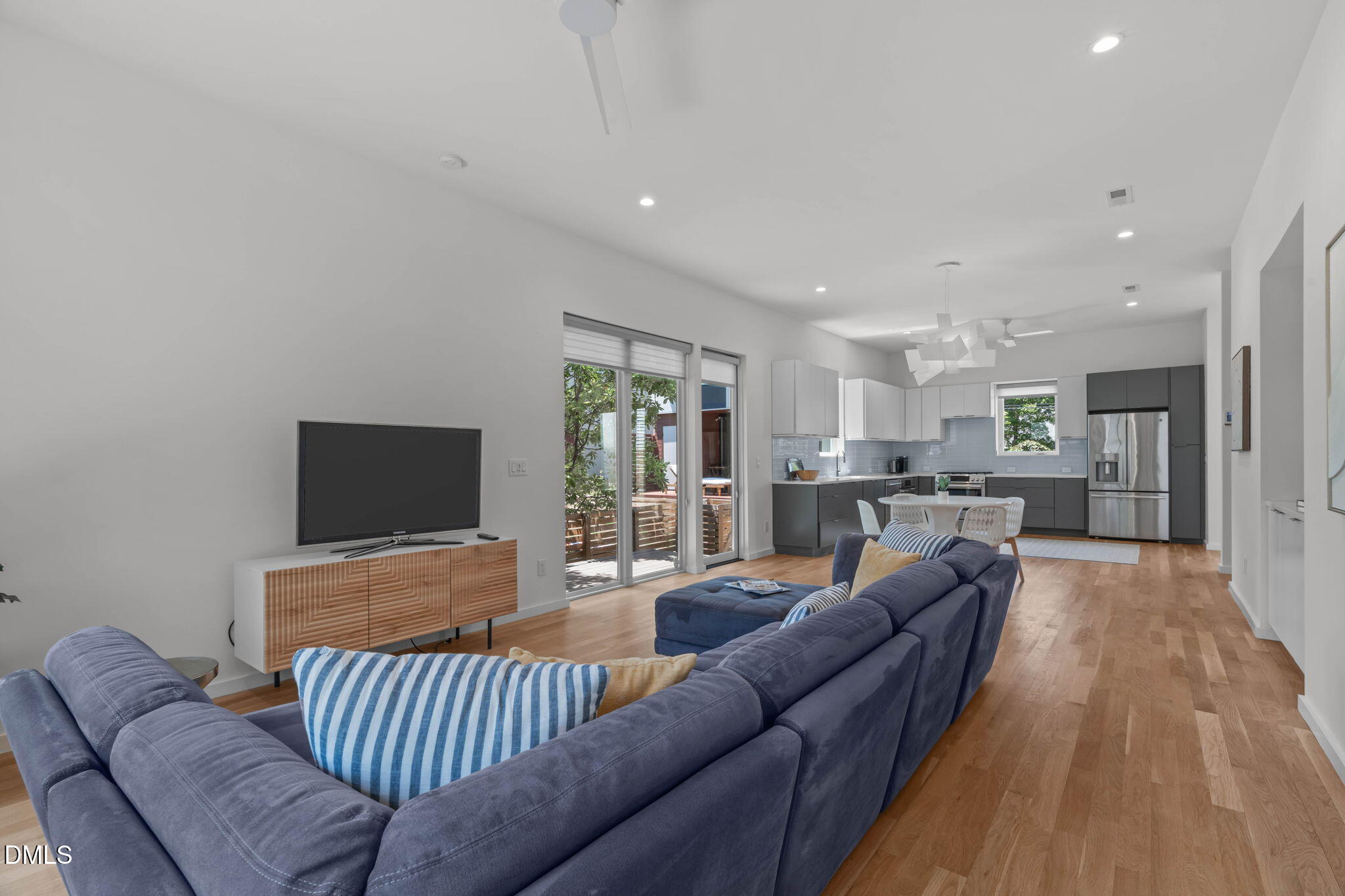808 Glendale Avenue Property Photo 18