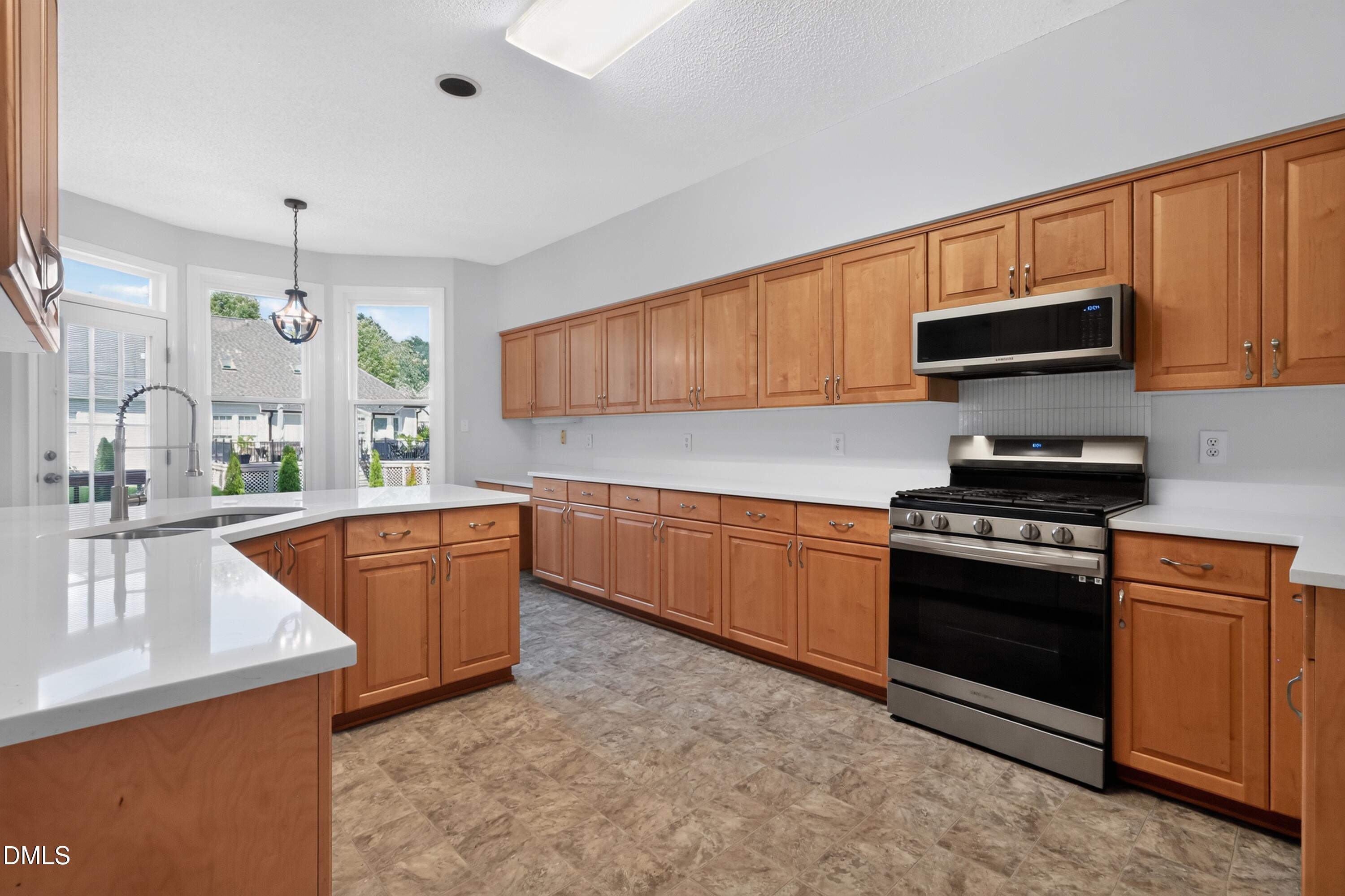 8508 Averell Court Property Photo 8