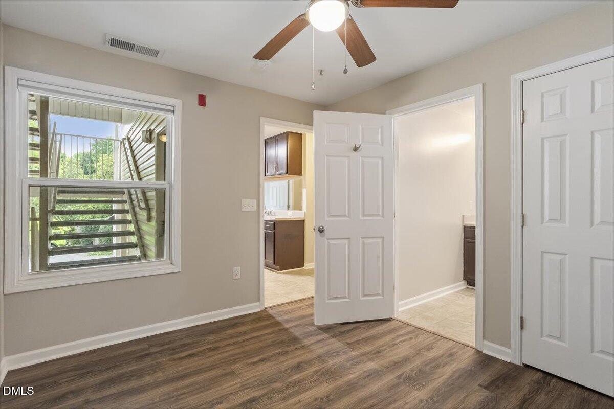 1501 Graduate Lane Property Photo 3