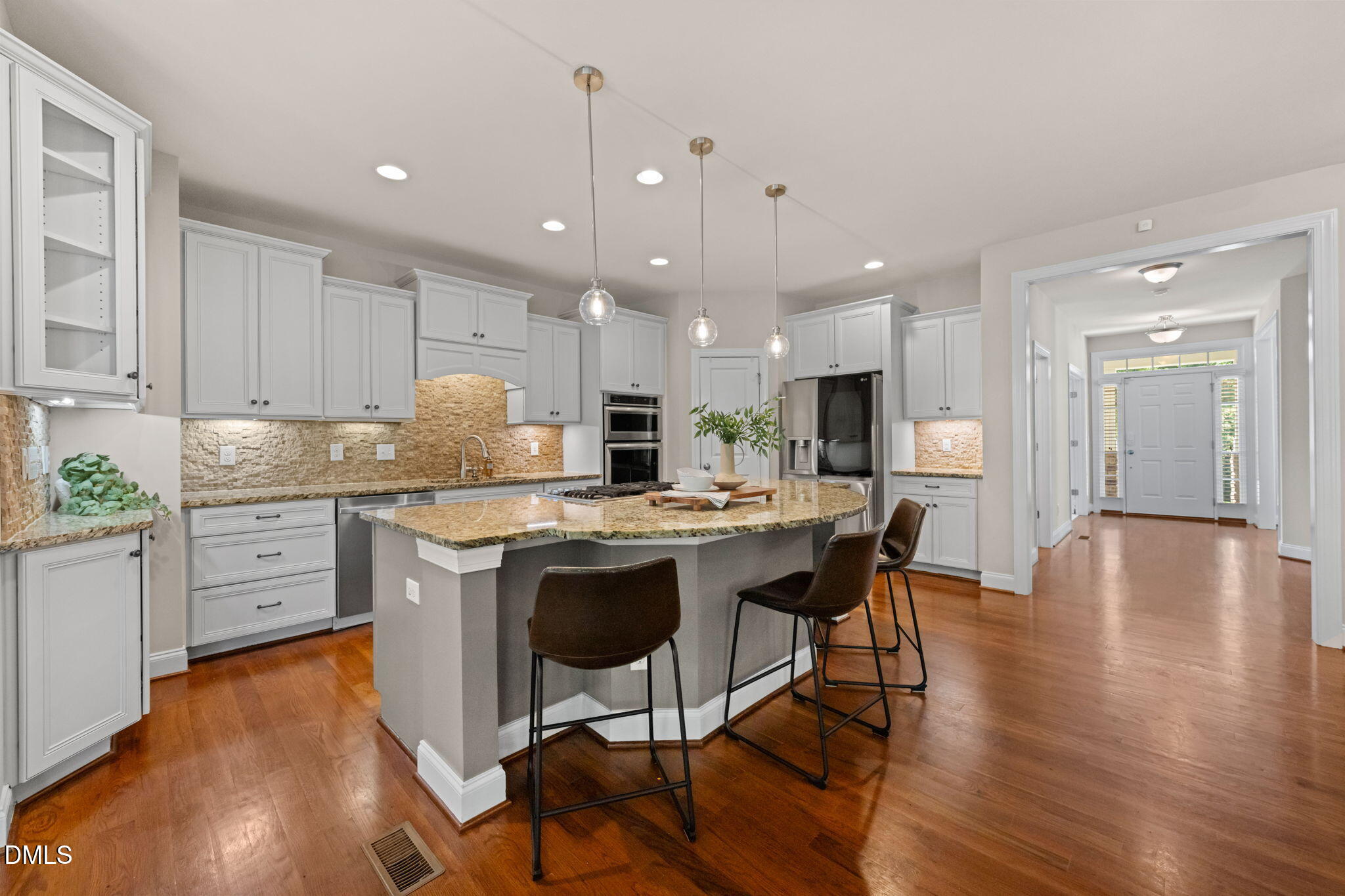 613 Morning Oaks Drive Property Photo 3
