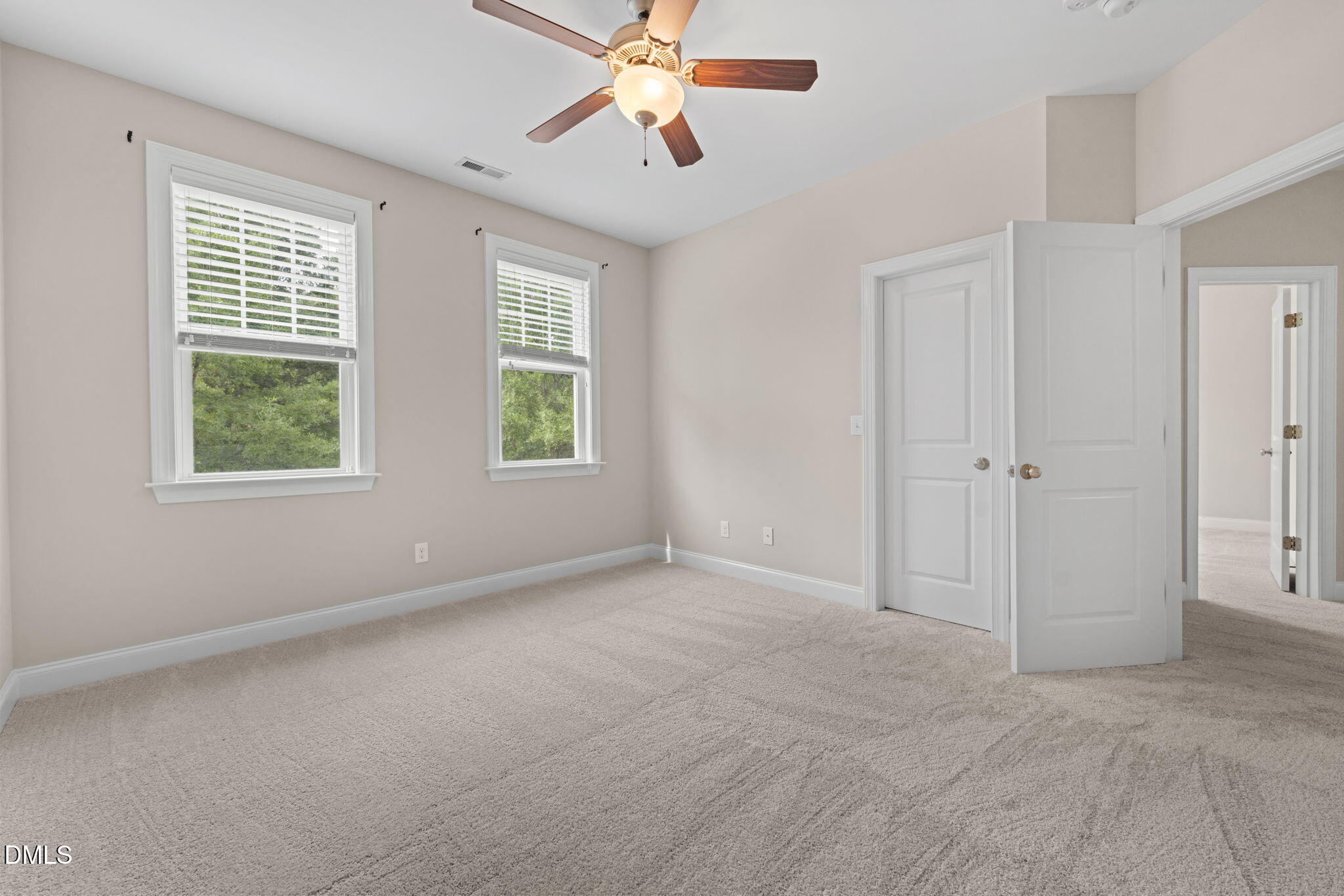 613 Morning Oaks Drive Property Photo 32