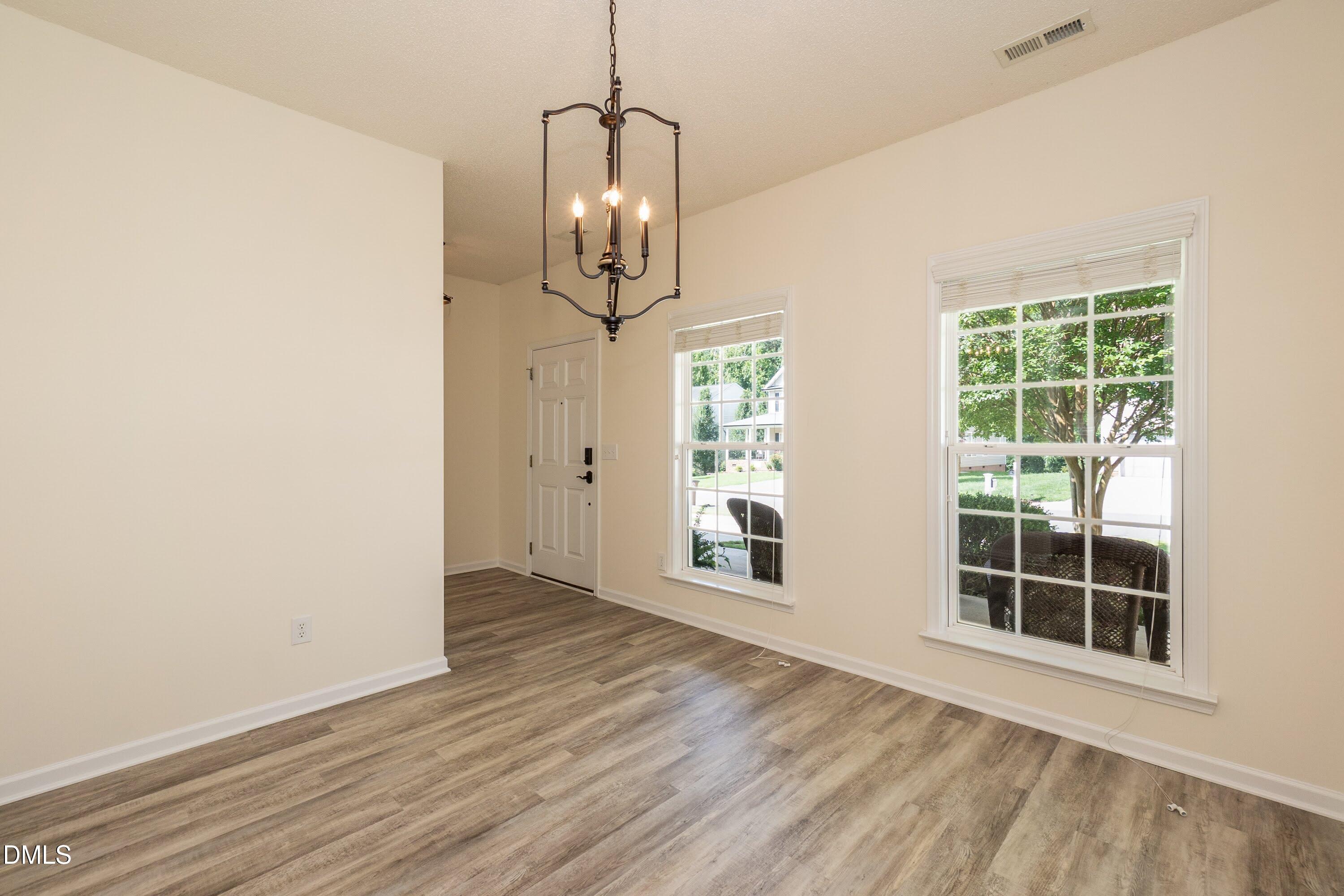 1320 Marbank Street Property Photo 16