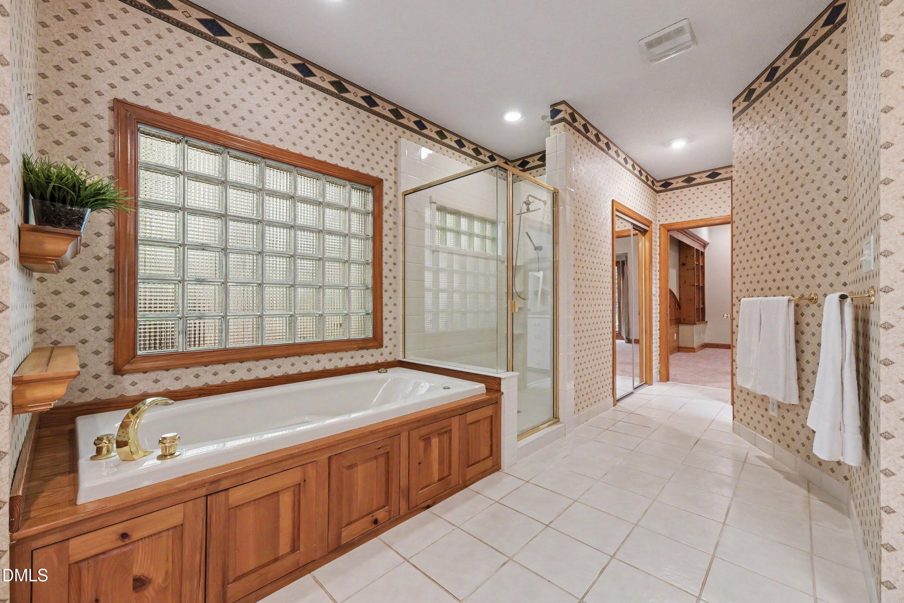 9921 Waterview Road Property Photo 17