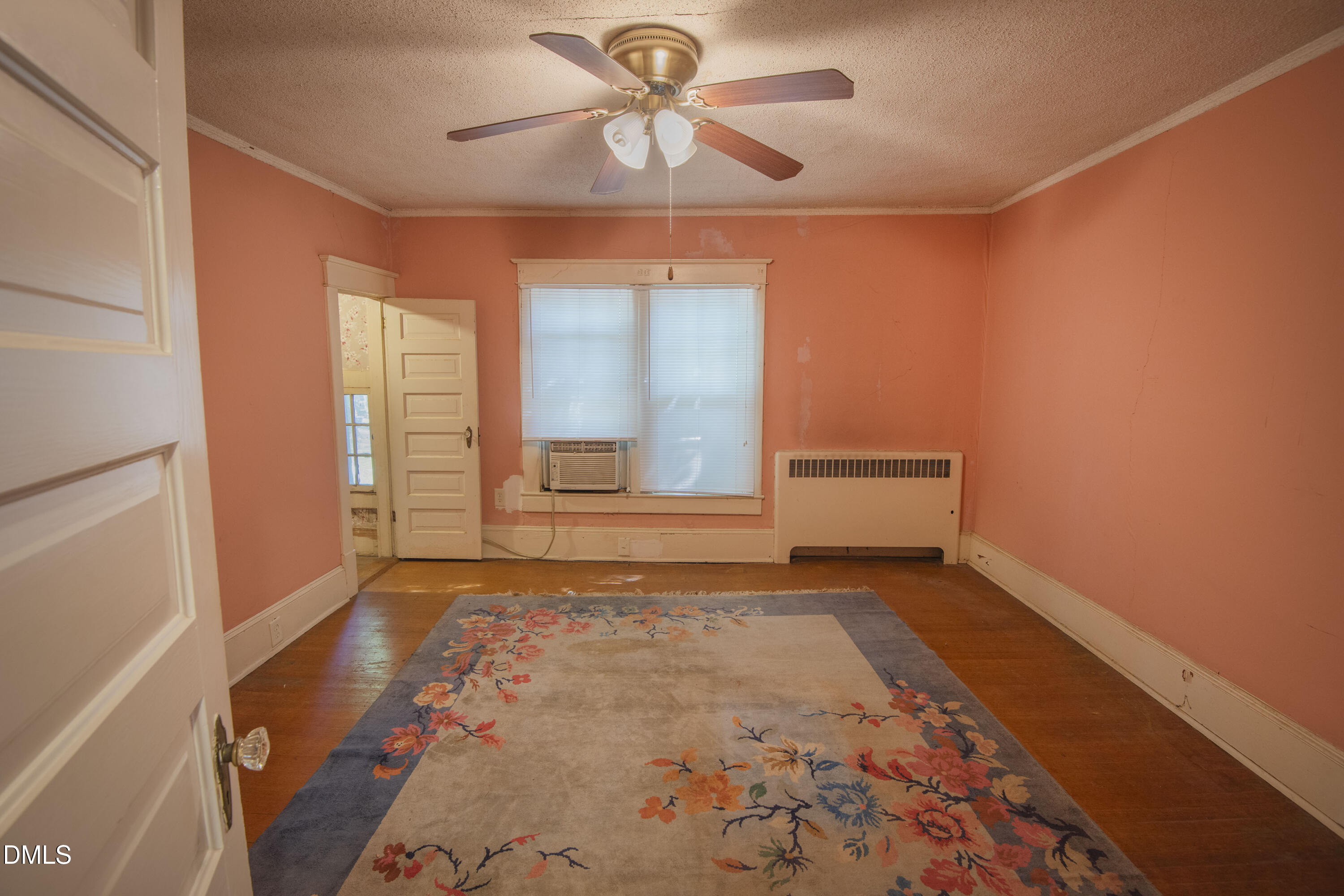 204 E Baker Street Property Photo 10