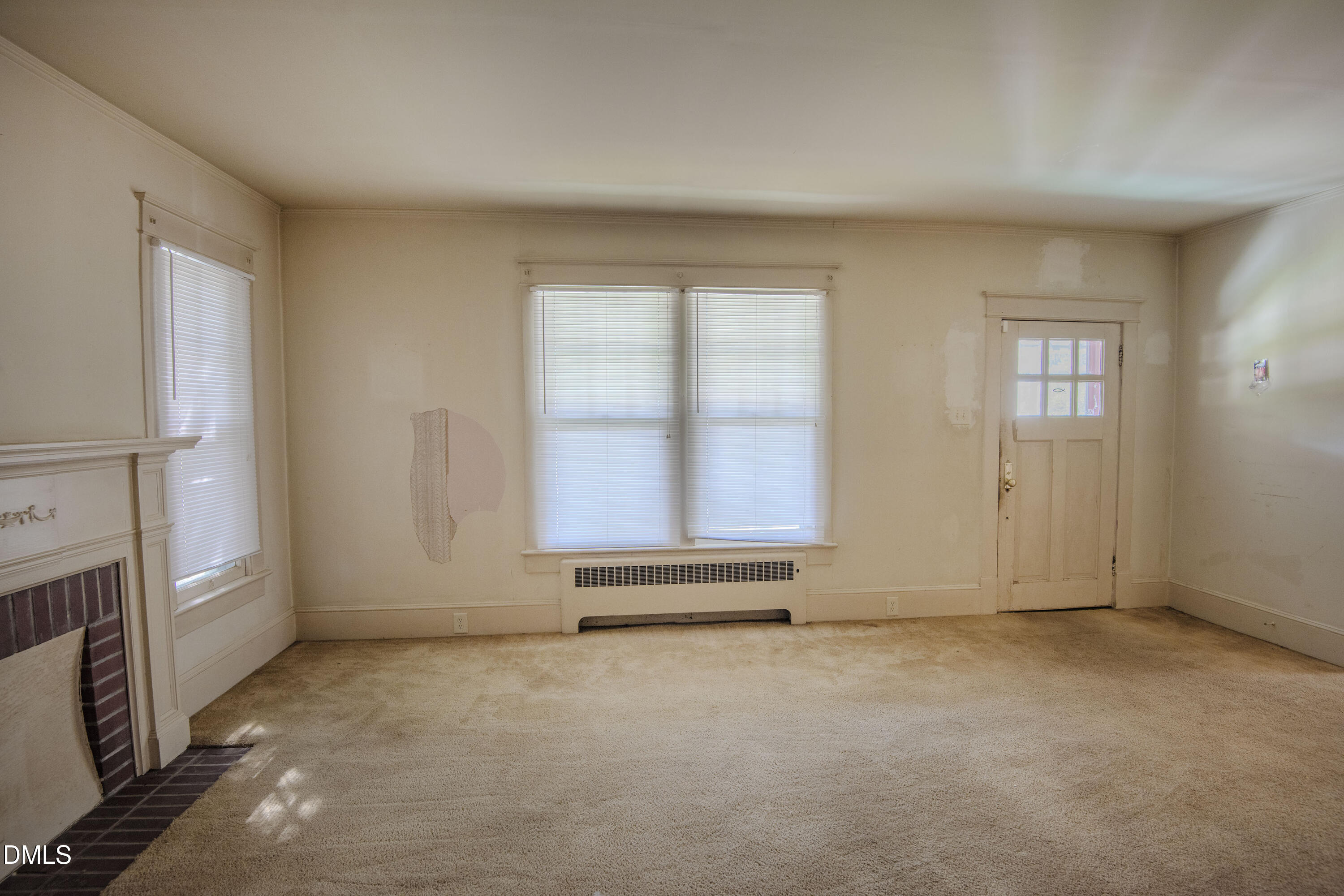 204 E Baker Street Property Photo 24