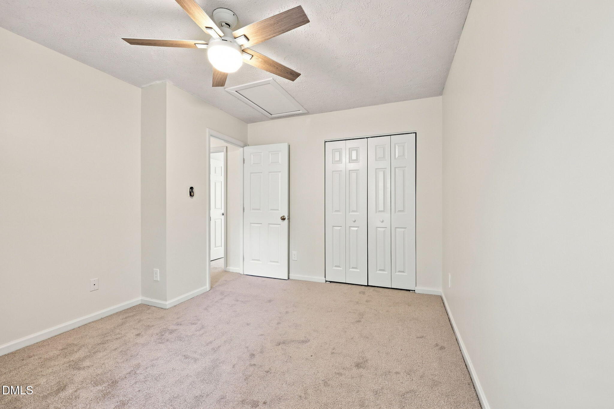 1916 Sierra Drive Property Photo 10