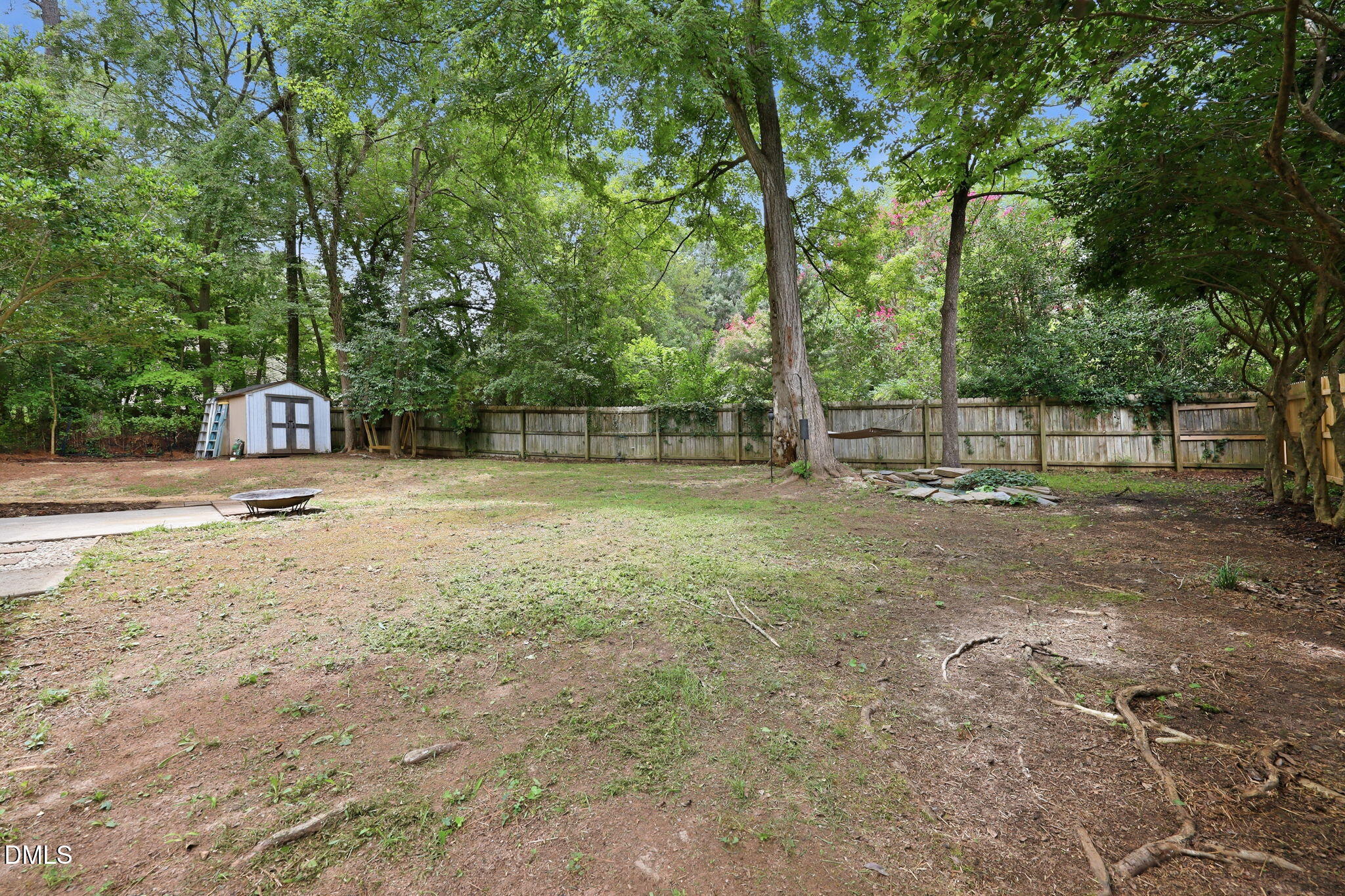 1916 Sierra Drive Property Photo 15