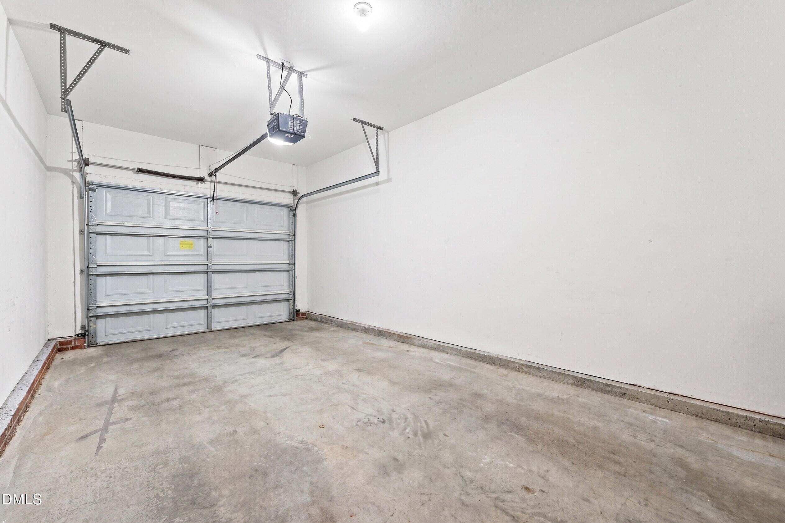 7304 Caversham Way Property Photo 6