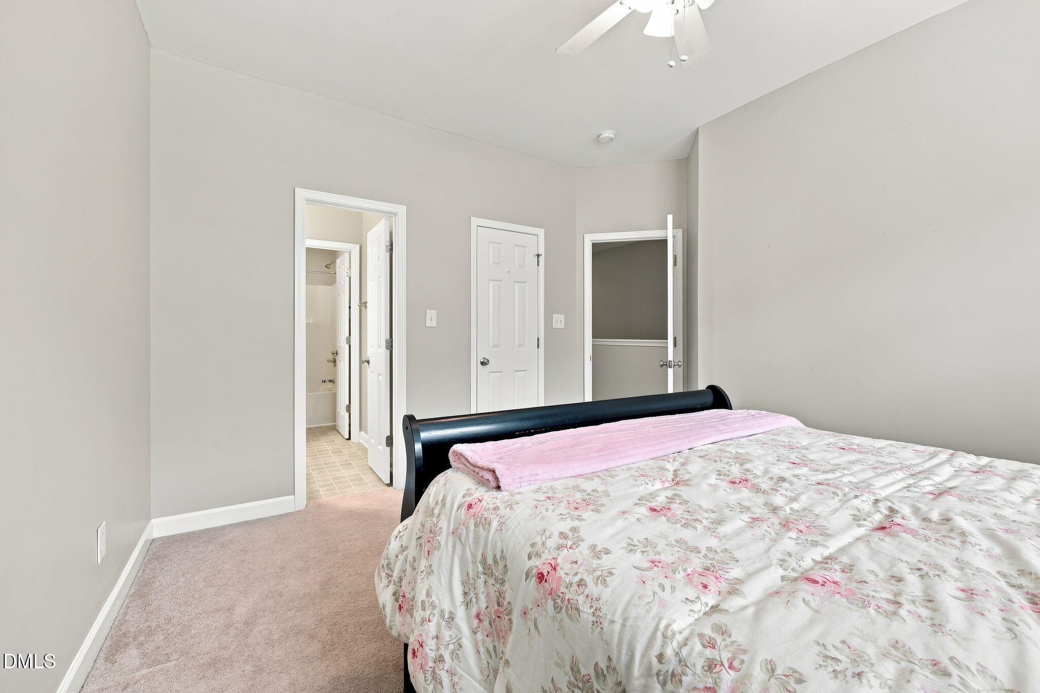 7304 Caversham Way Property Photo 32