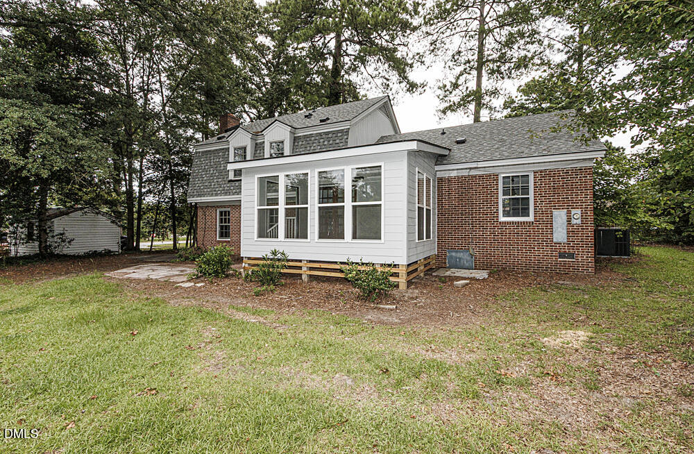 1513 Western Avenue Property Photo 14