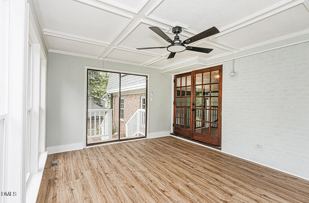 1513 Western Avenue Property Photo 40