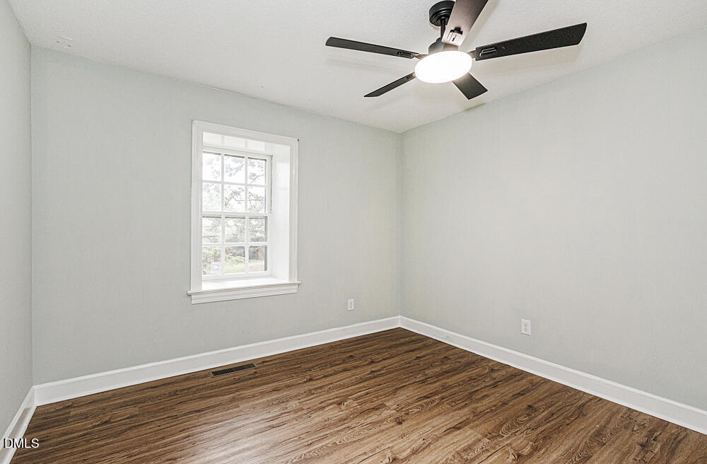 1513 Western Avenue Property Photo 57