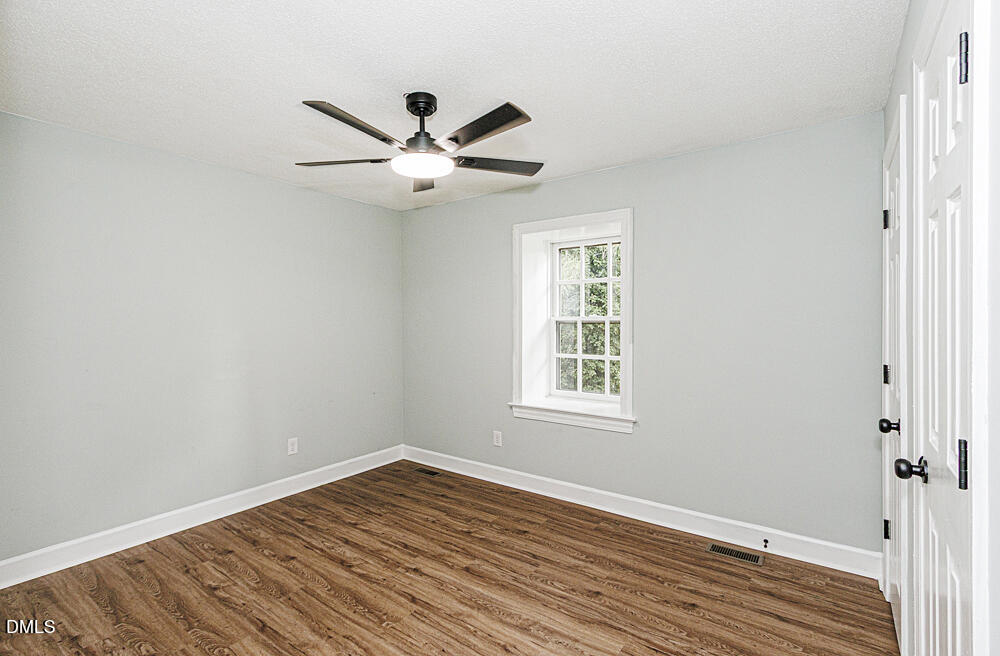 1513 Western Avenue Property Photo 59